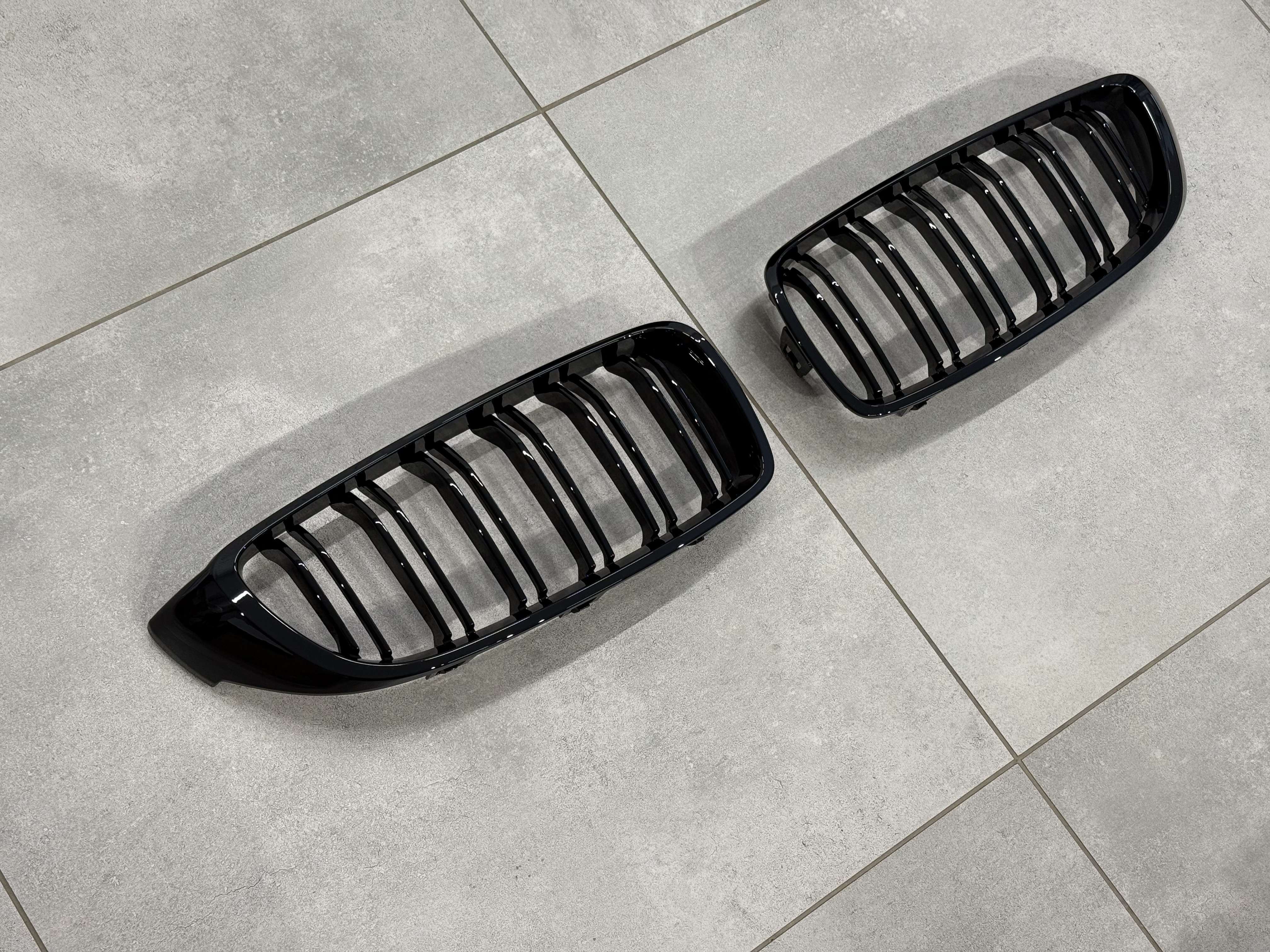 Решітка радіатора ніздрі M4 стиль BMW 4 series F32 F33 F36 2013-2020 4