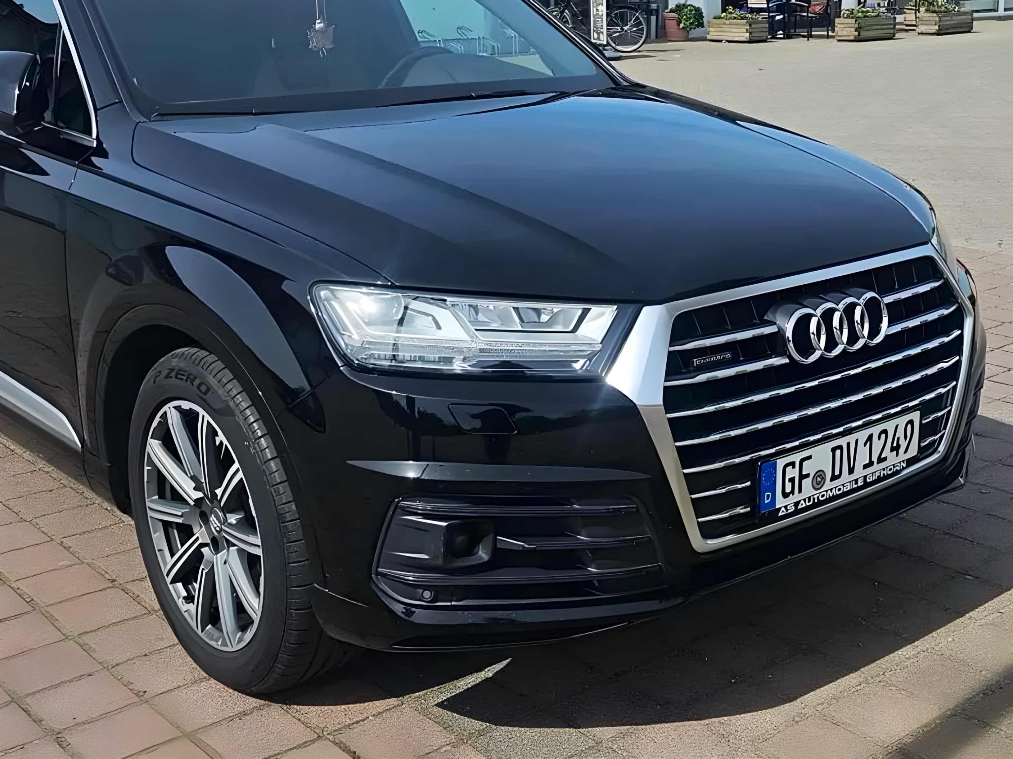 Бампер передній у зборі S-Line ПІД РАДАРИ Audi Q7 4M 2015-2019 4