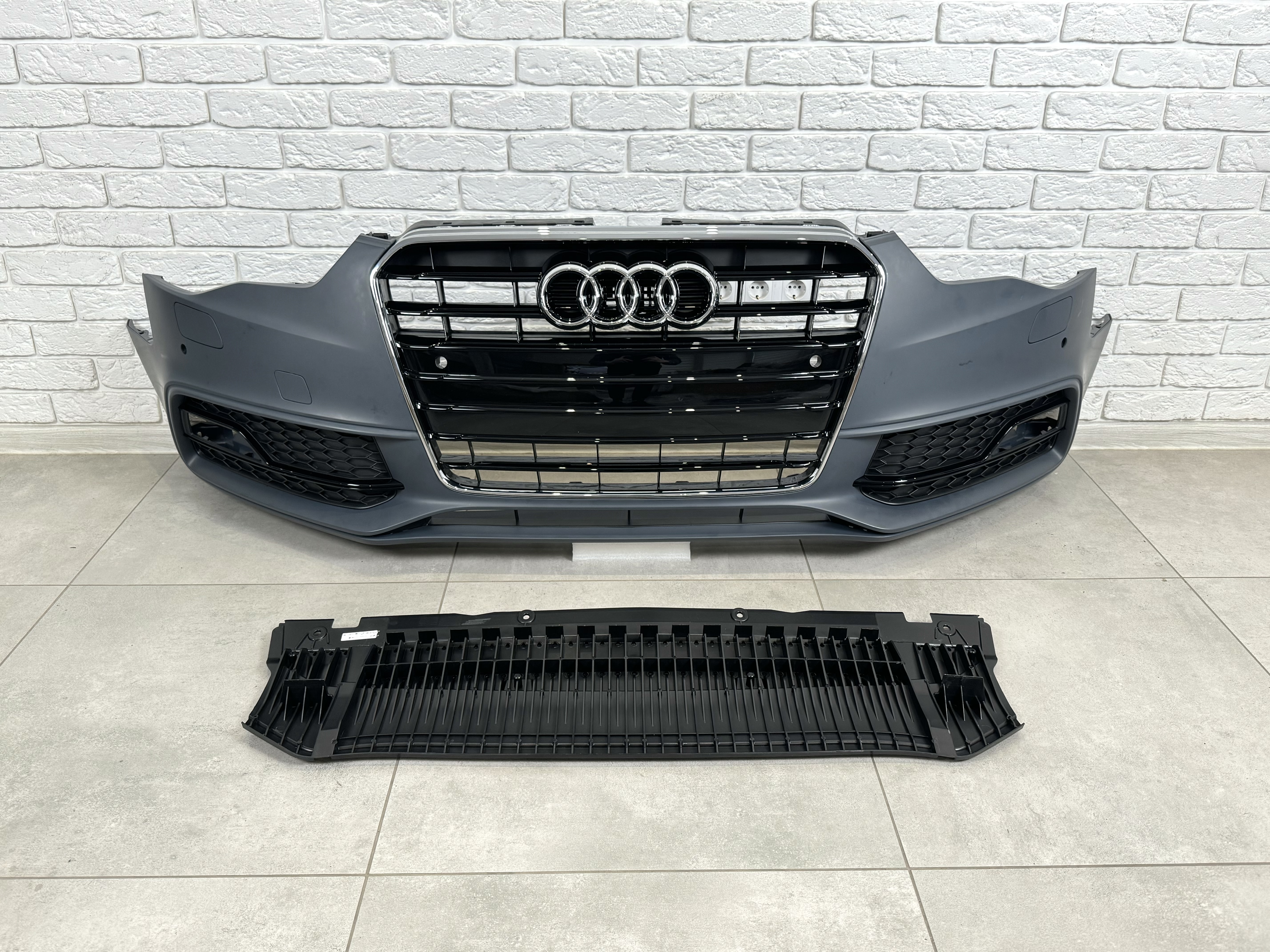 Бампер передній у зборі S-Line для Audi A5 2012-2015 5