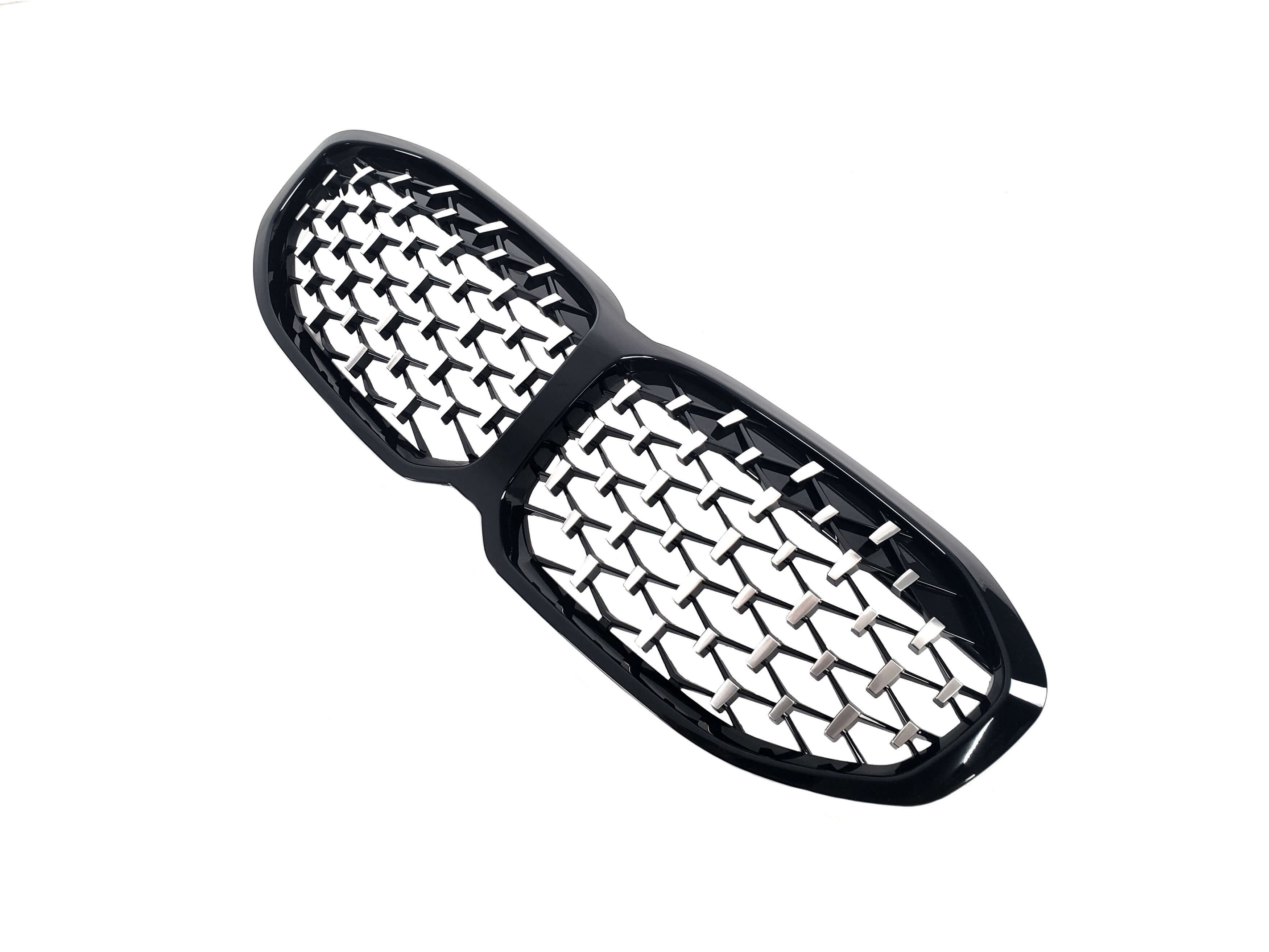 Ніздрі Diamond Silver на BMW 1 Series F40 / F41 2019-2023 року 2