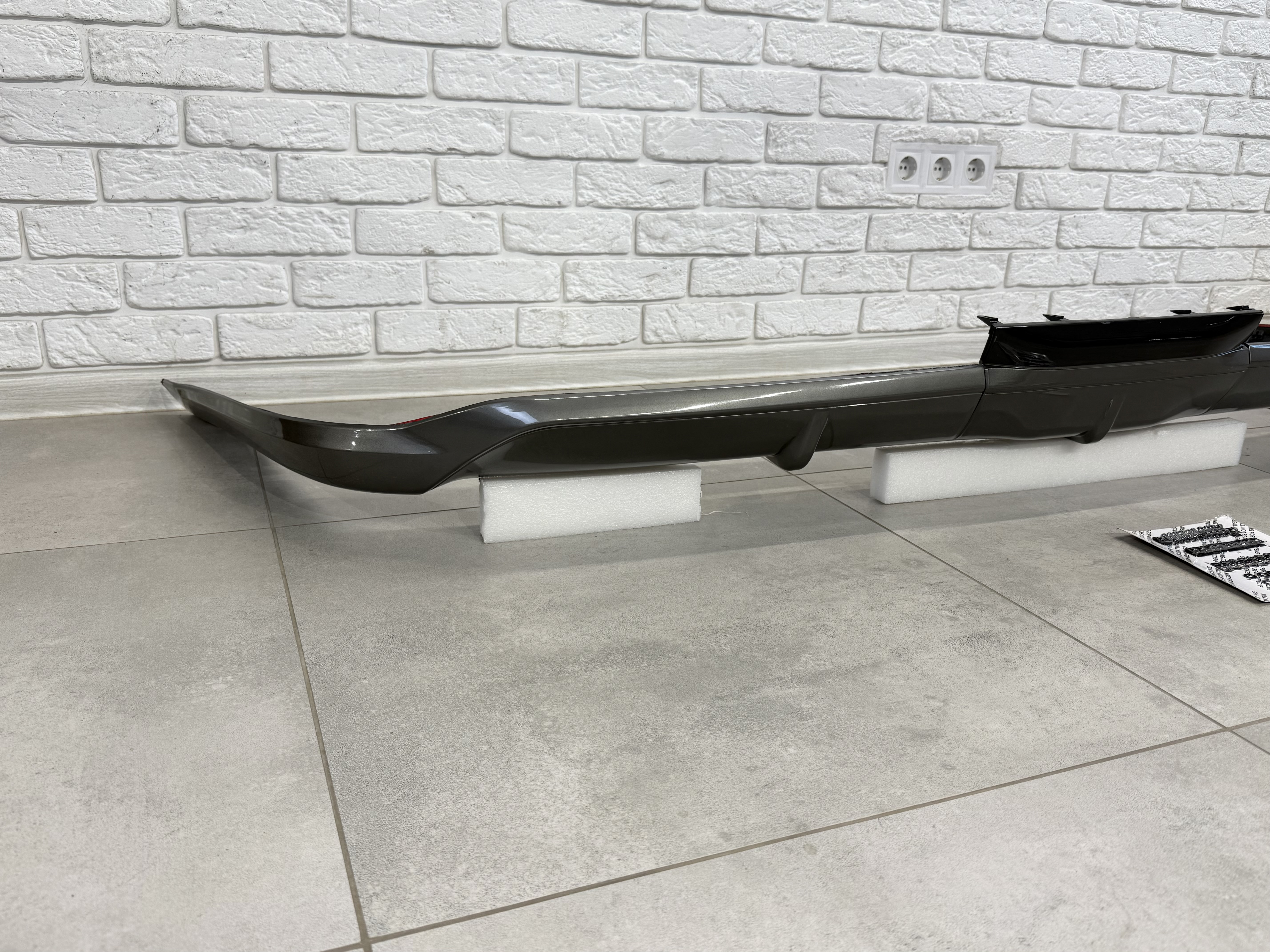 Спідниця обвіс заднього бампера F-Sport Lexus LX 570 2012-2015 2