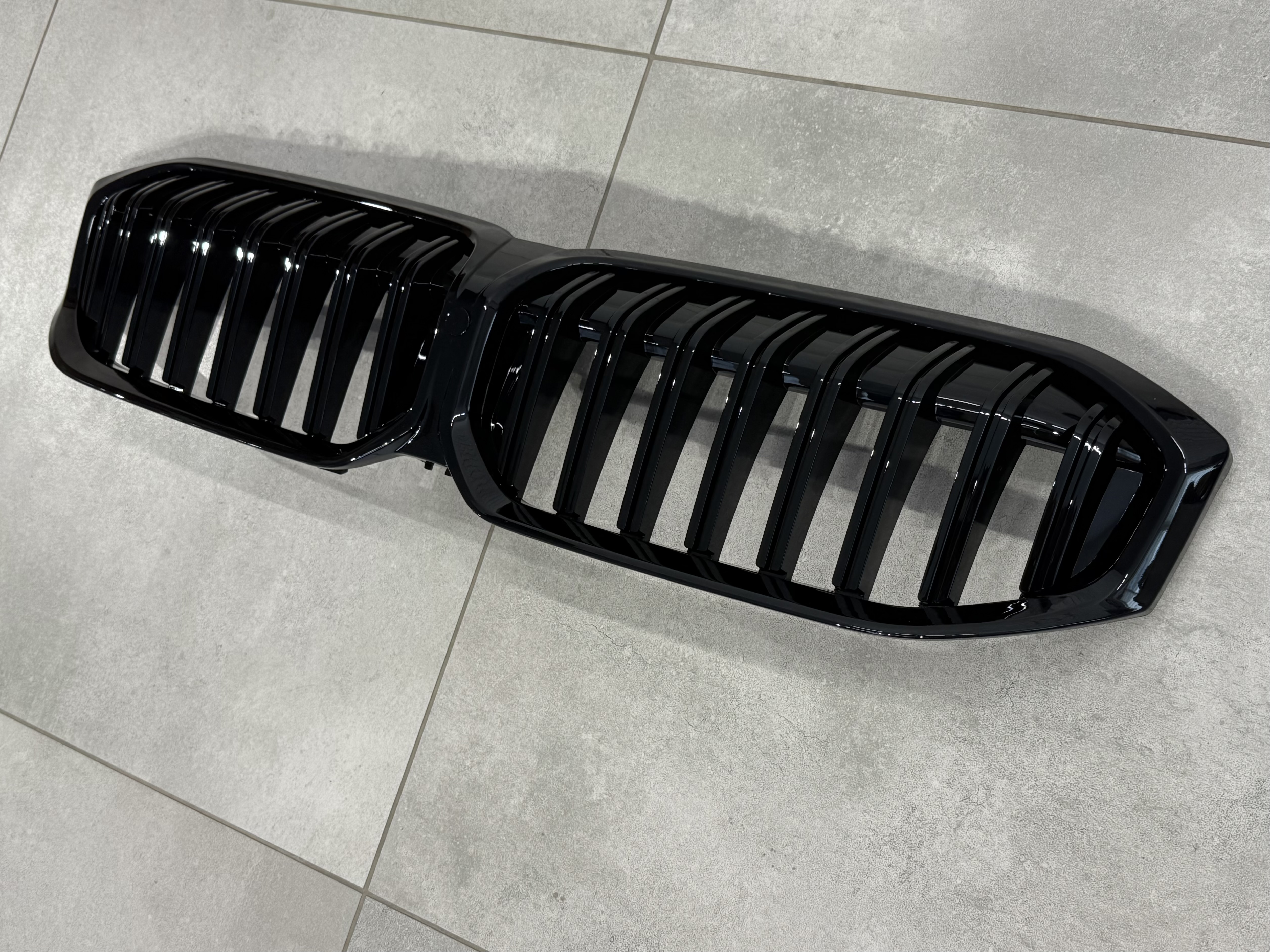 Решітка радіатора ніздрі BMW 3 G20 G21 M Performance 2022+ 4