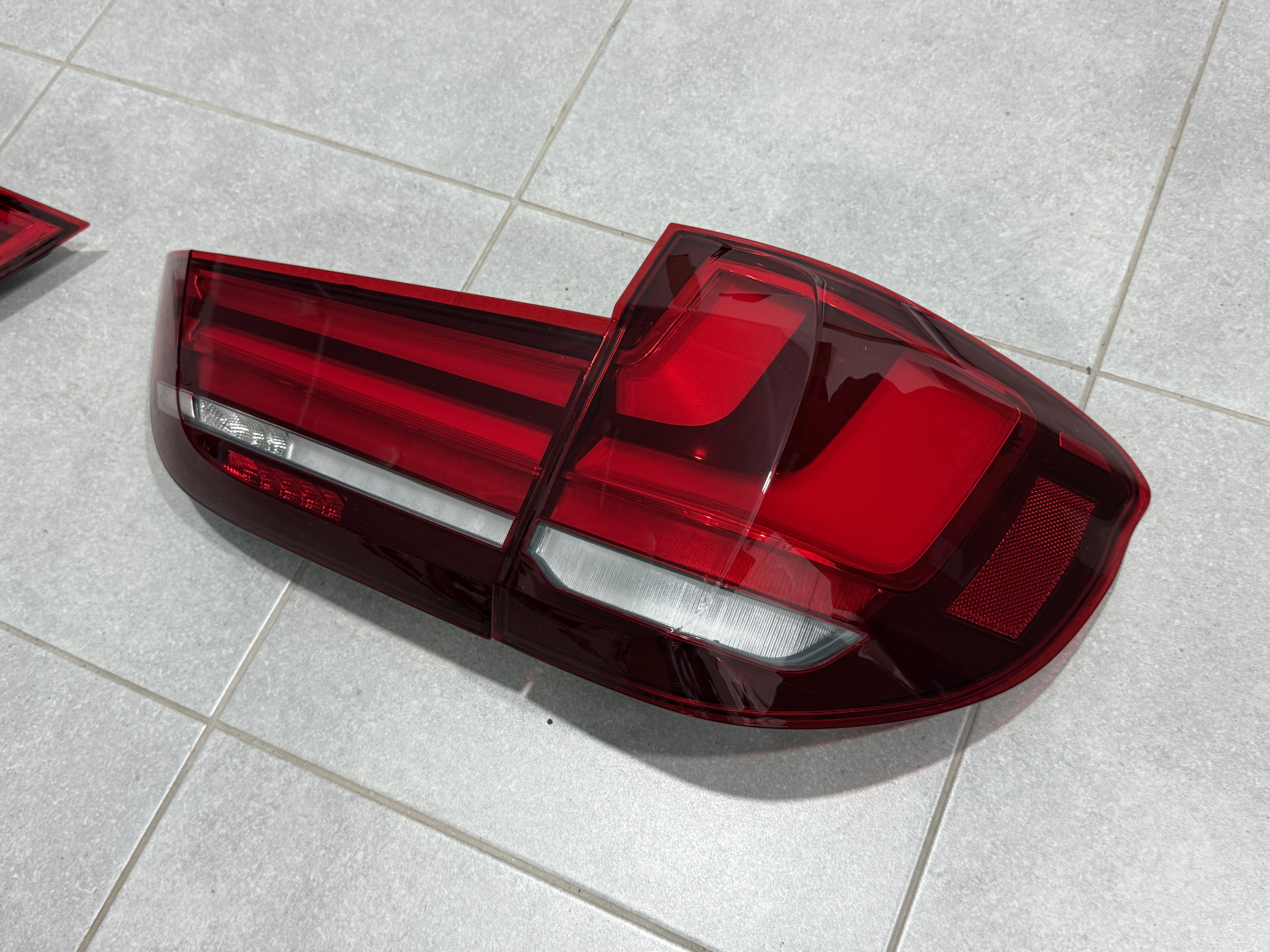 Задні LED ліхтарі для BMW X5 F15 2013-2018 4