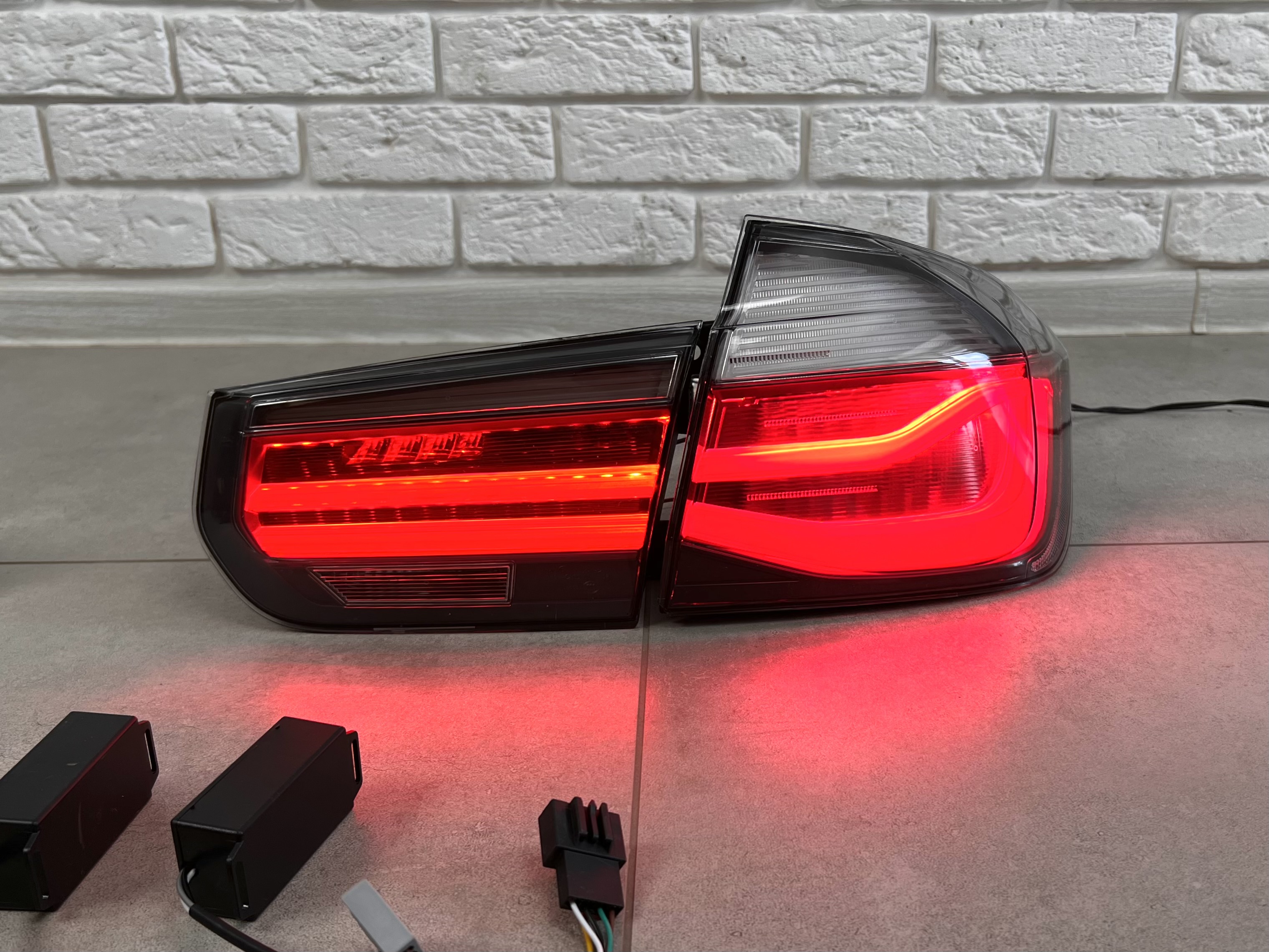 Задні LED ліхтарі BMW 3 series F30 2012-2018 димчасті, 4шт. 4