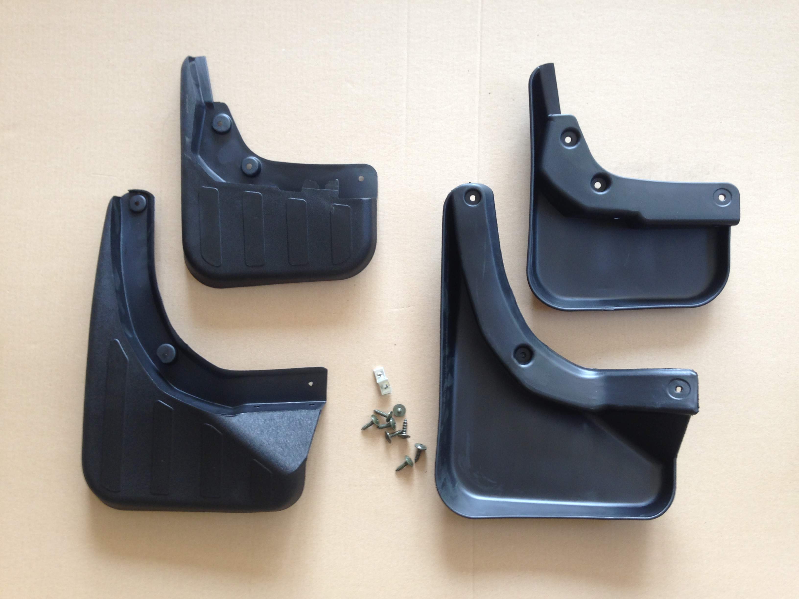 Бризковики Mercedes Benz GLK X204 2008-2015 без порога комплект 4 шт. 2