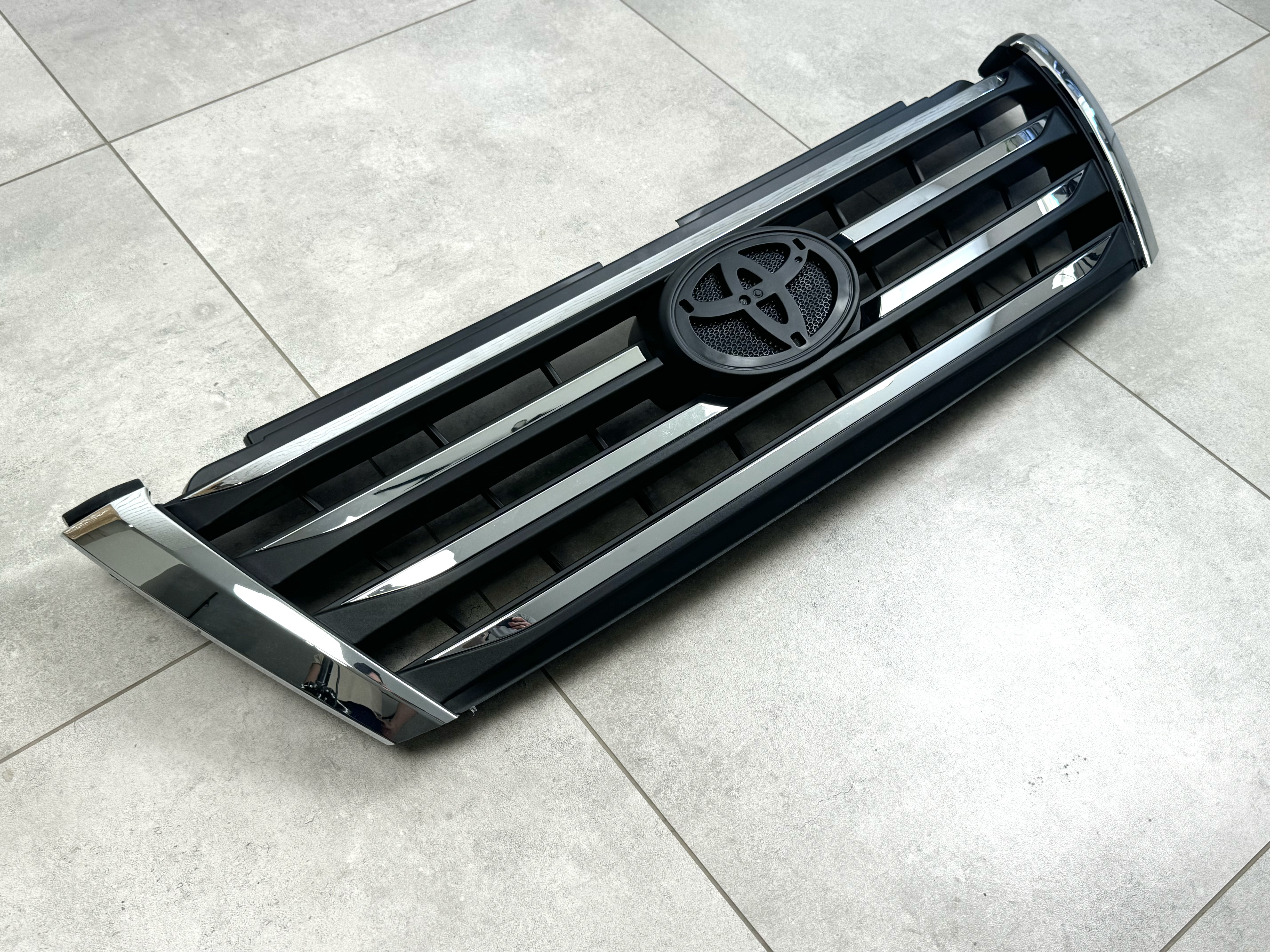 Решітка радіатора LX Mode Toyota Land Cruiser Prado 150 2013-2017 ABS пластик у чорному матовому кольорі 5