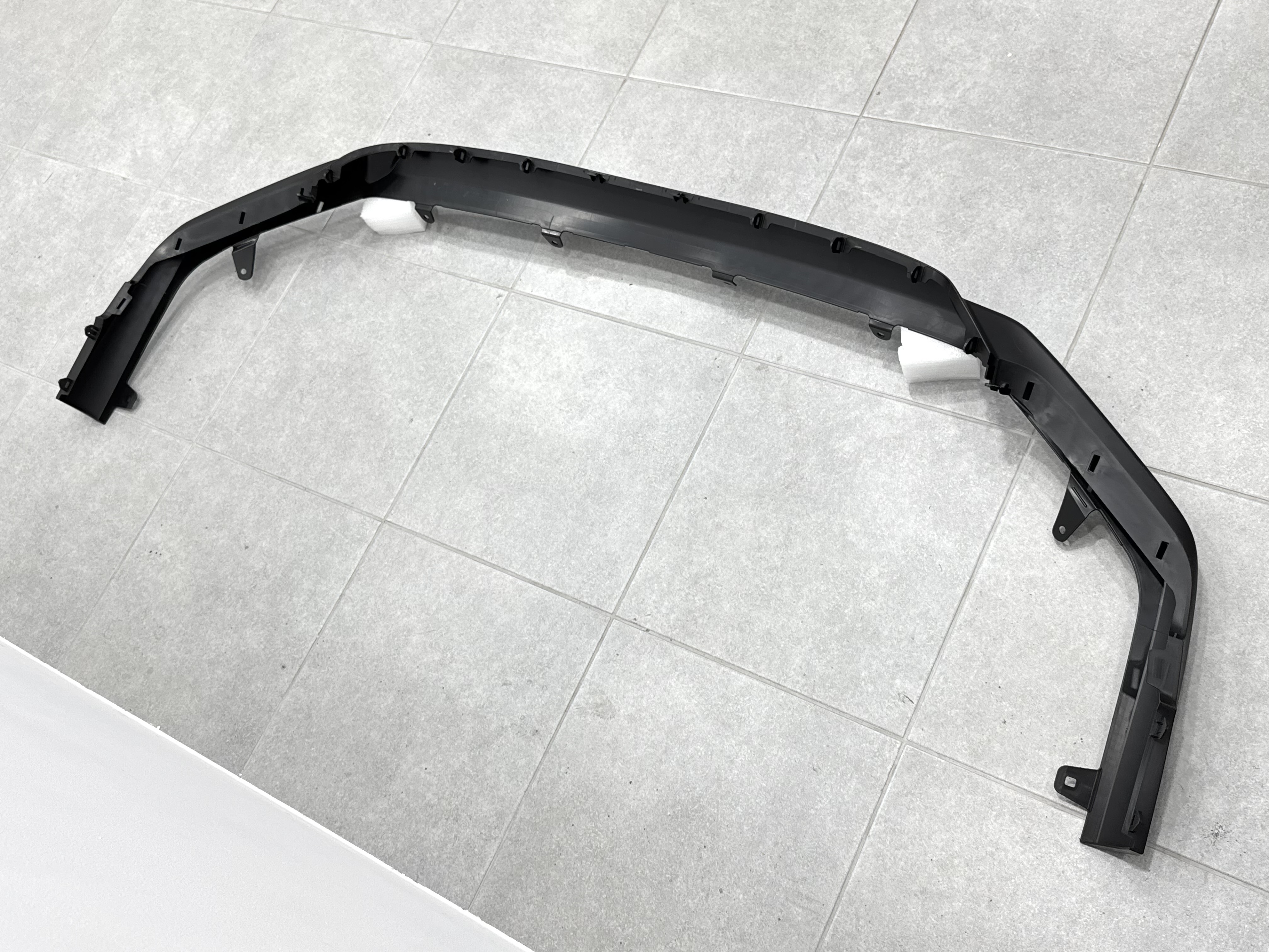 Спідниця губа переднього бампера OEM для Lexus NX 2022+ 2