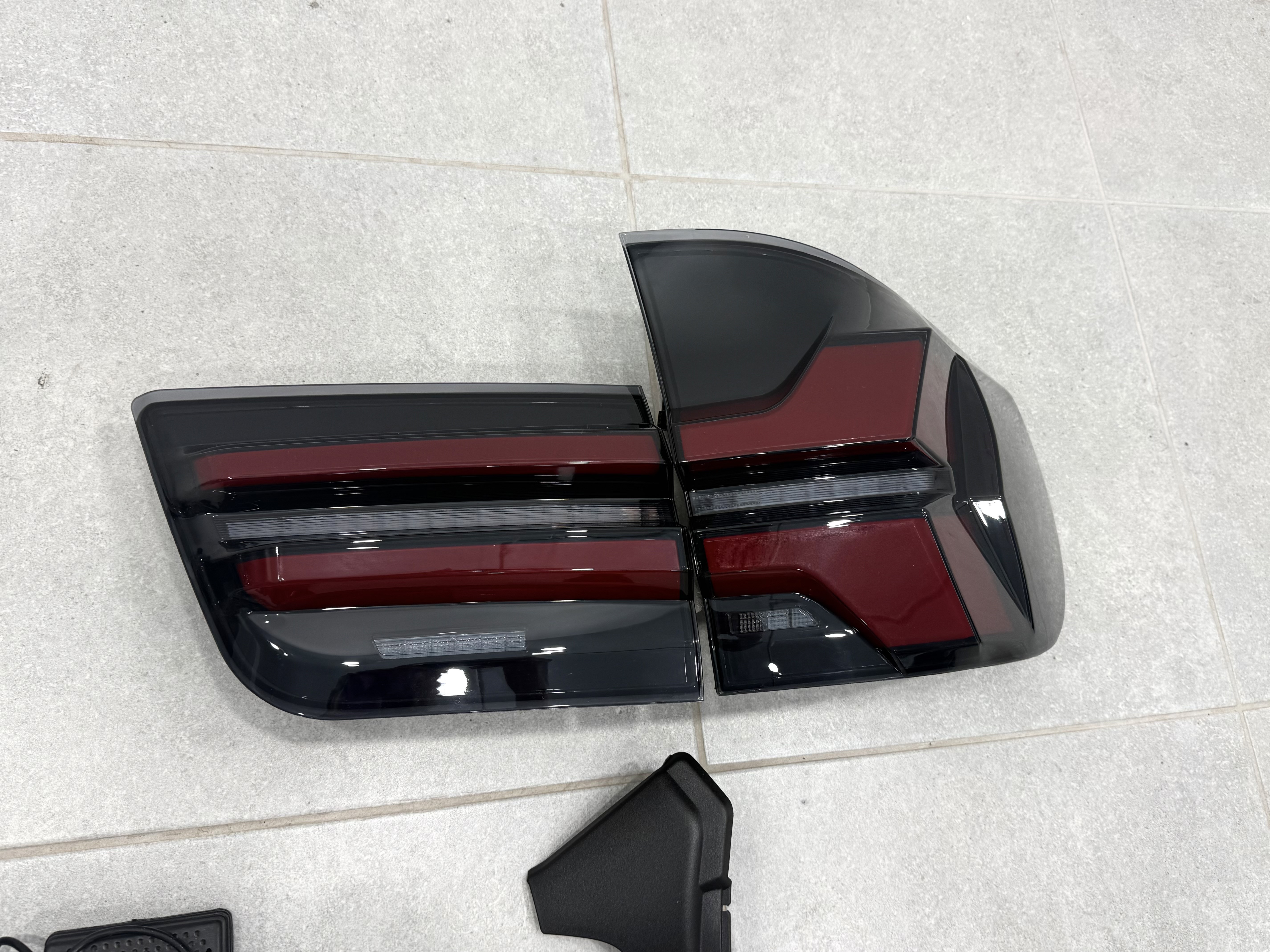 Задні Full LED ліхтарі у стилі G05 LCI для BMW X5 E70 2007-2013 5