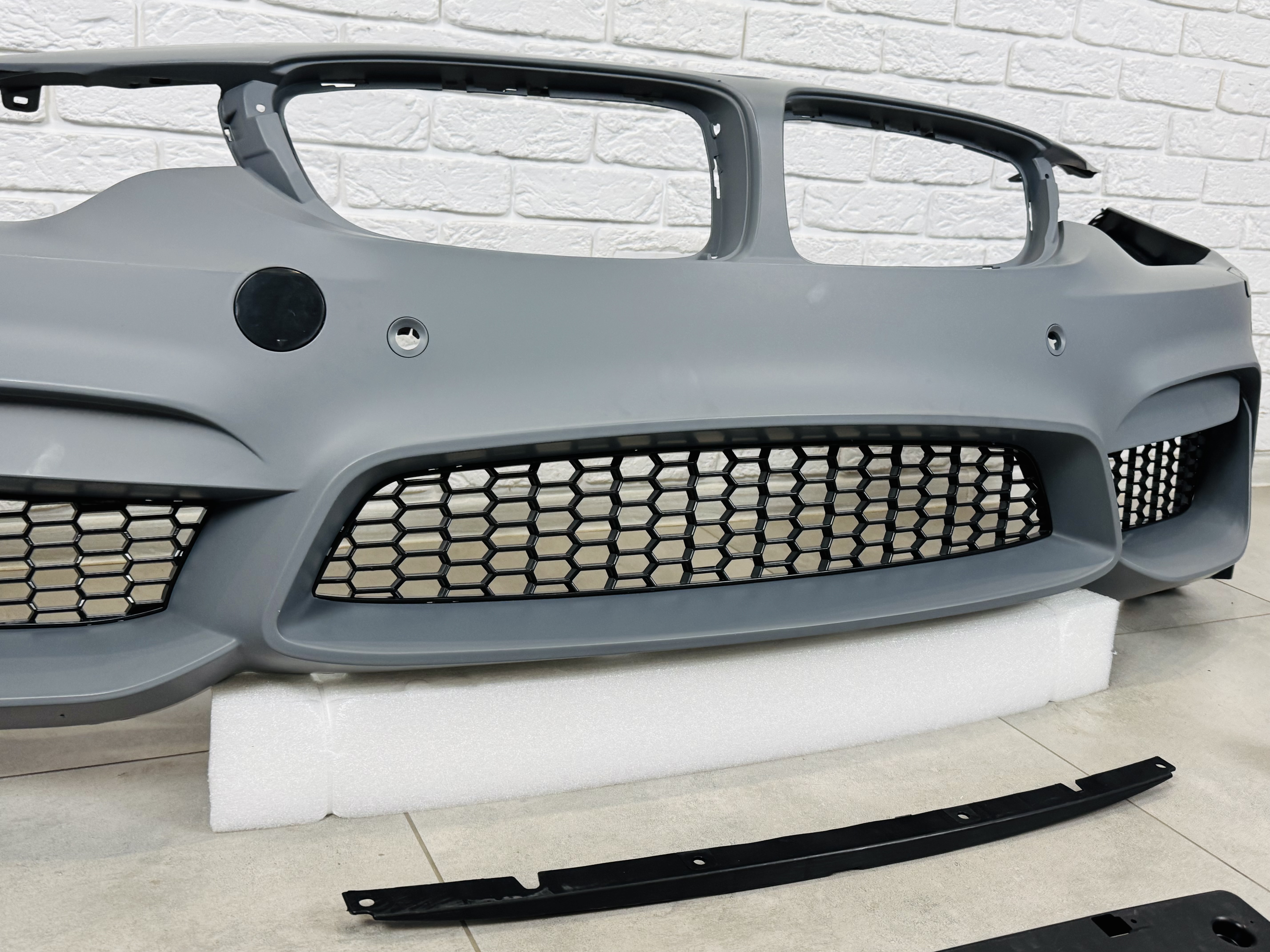 Бампер передній у сборі M4 для BMW 4 series F32 / F33 / F36 2013-2020 6