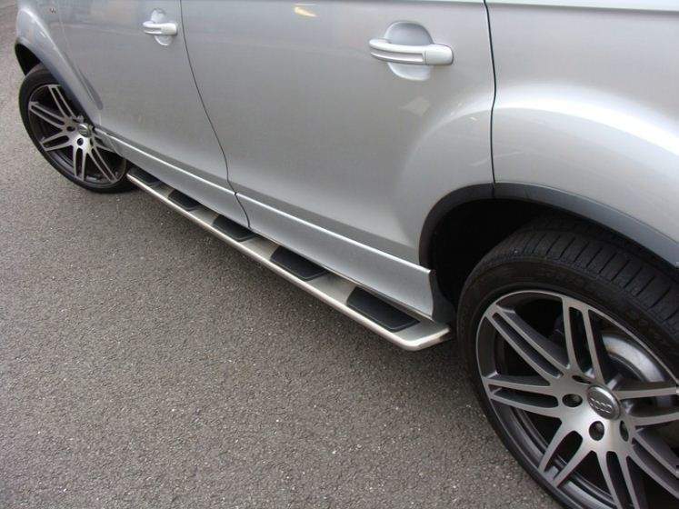Пороги бічні OEM підніжки Audi Q7 2006-2015 3