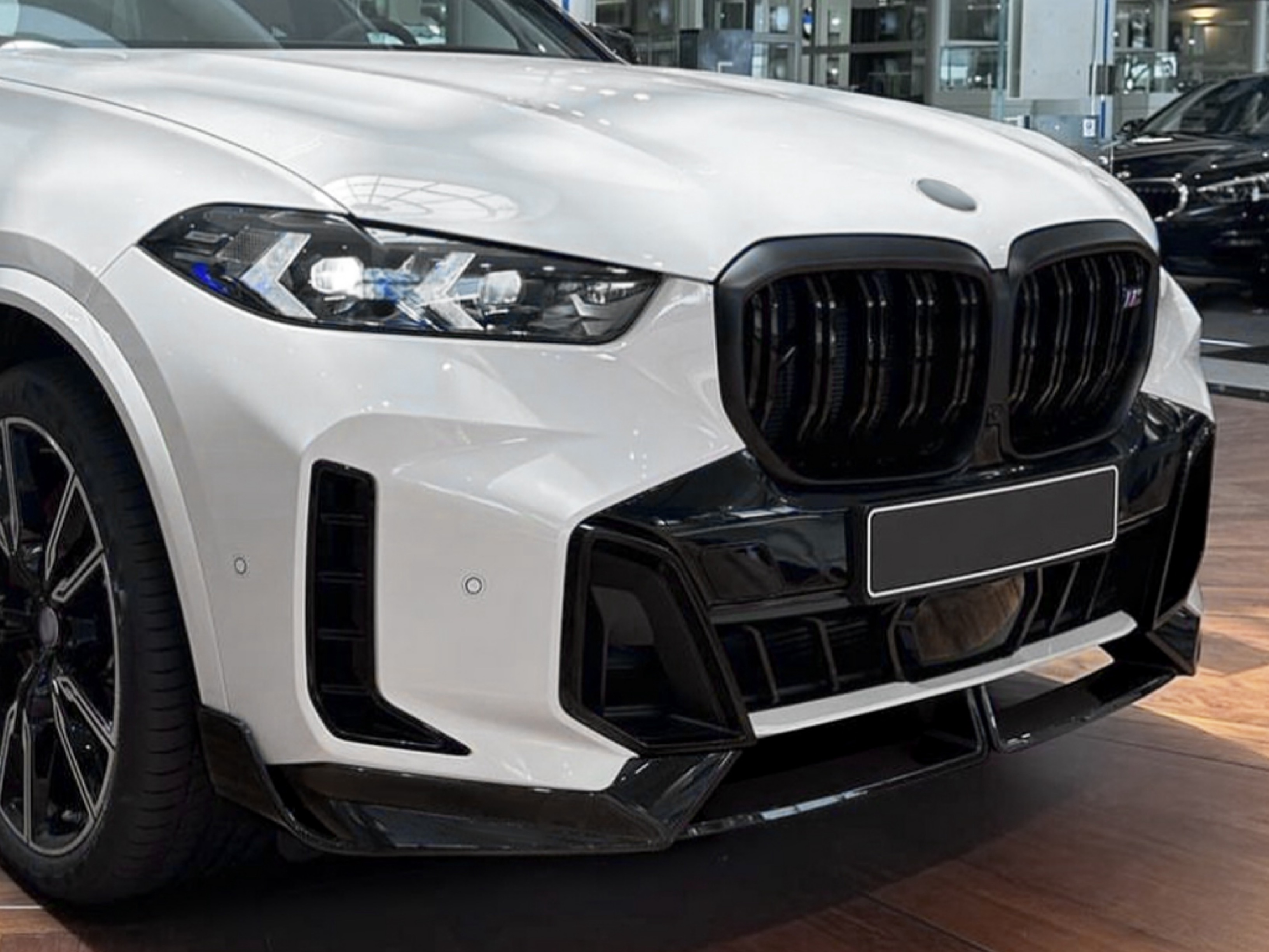 Спідниця переднього бампера M-Perfomance для BMW X5 G05 LCI 2022+ ABS пластик, чорний глянець 4