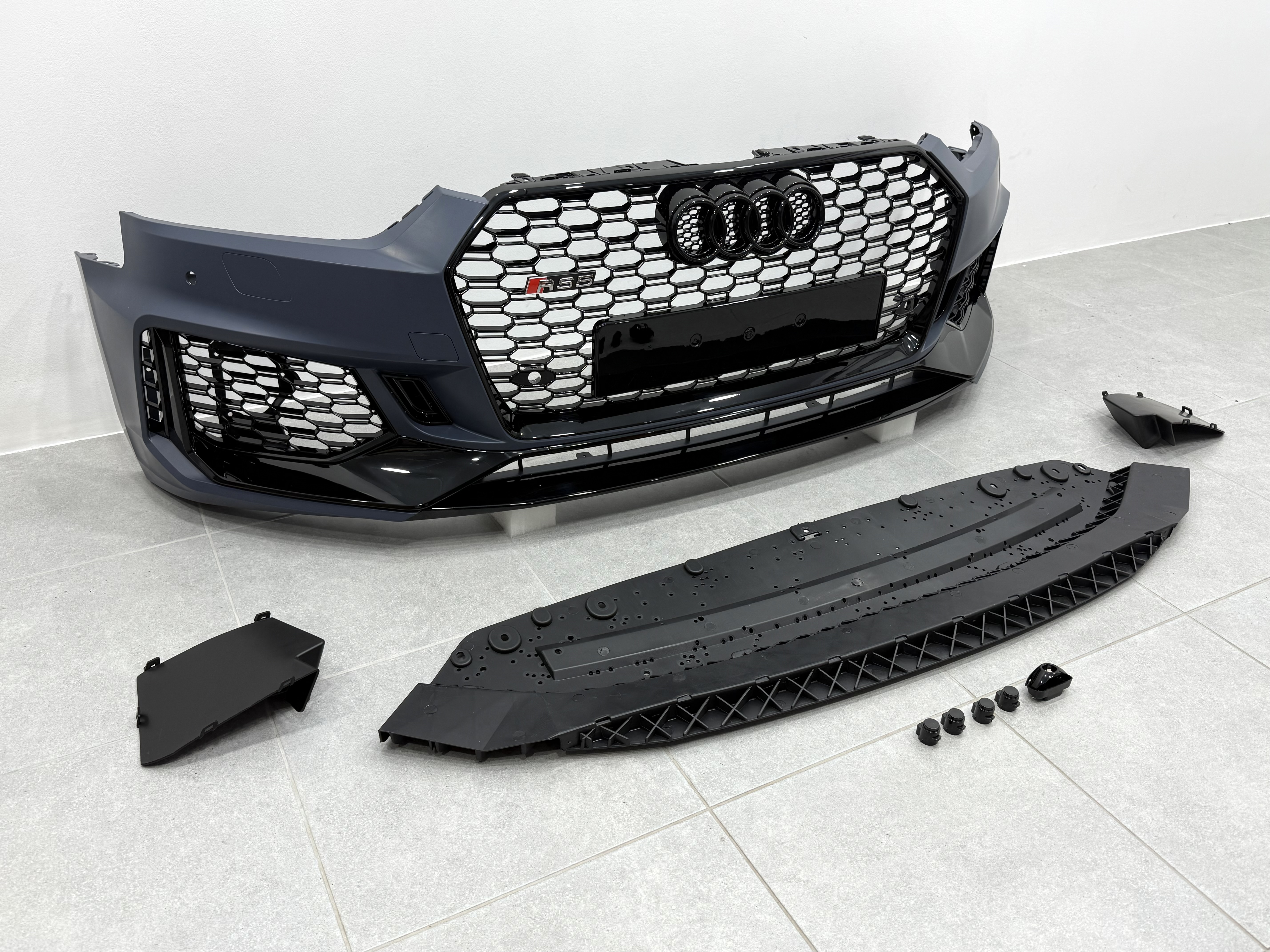 Бампер передній у стилі RS5 для Audi A5 2016-2019 4