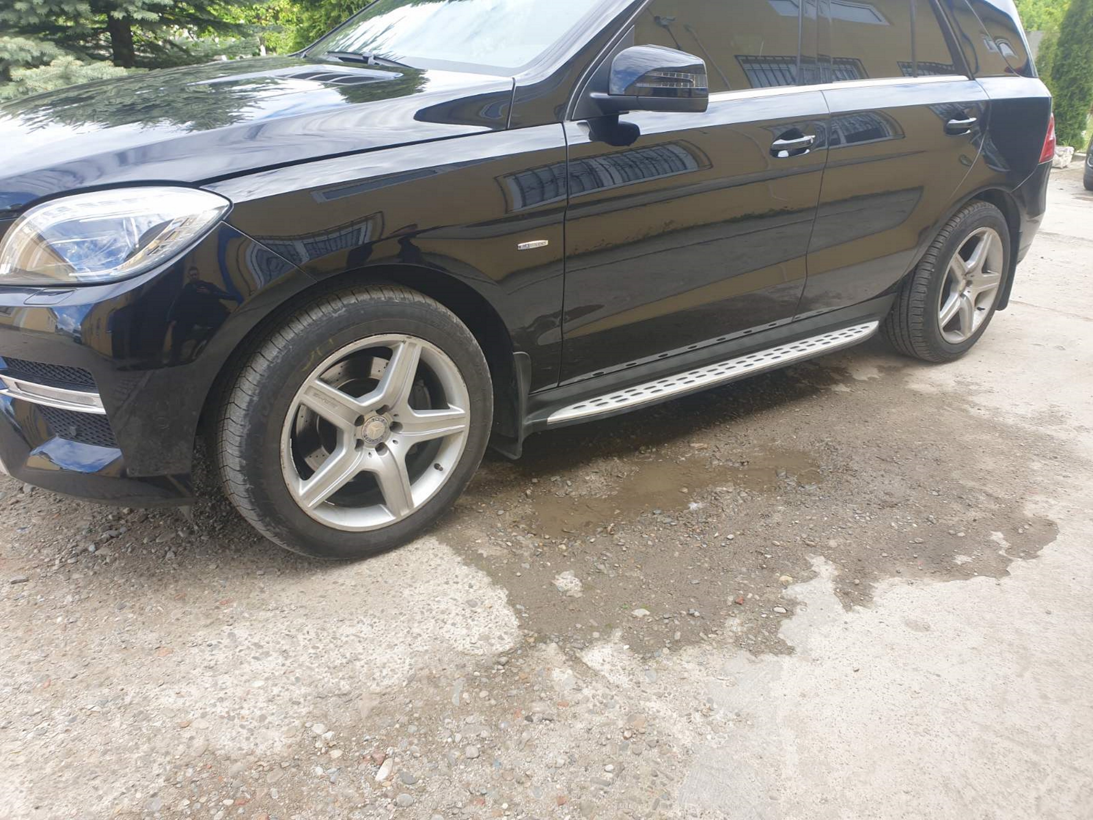Підніжки на Mercedes-Benz ML-Class W166 2011-2015 року 4