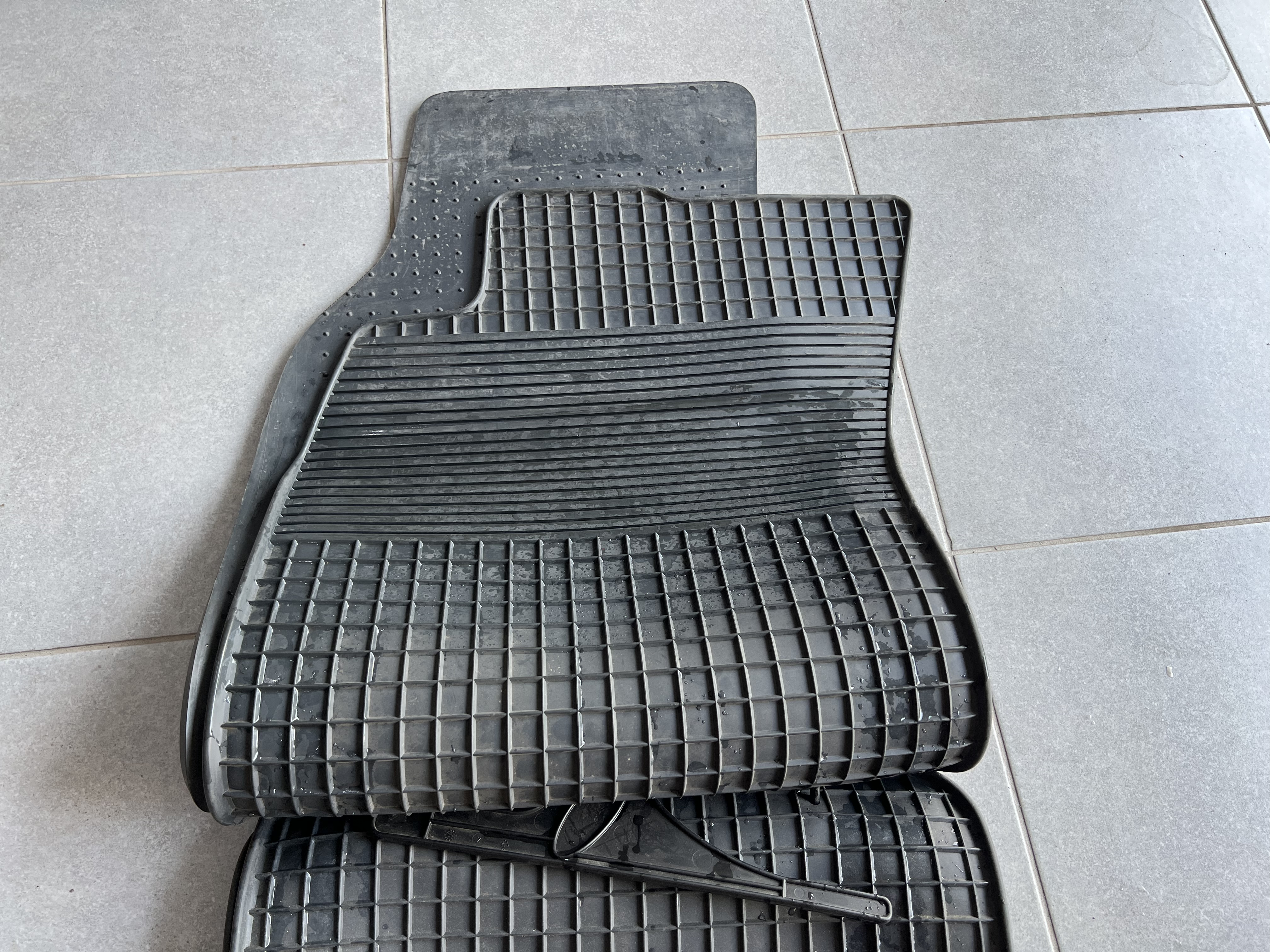 Гумові килимки салону DOMA Audi A6/100 1991-1997 4 шт. 3