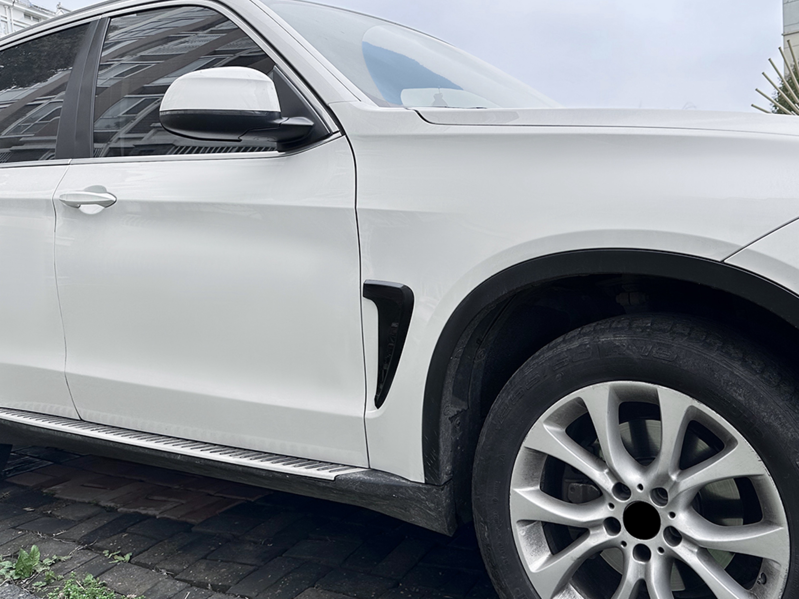 Зябра на крила BMW X5 F15 2014-2018 2шт. 2