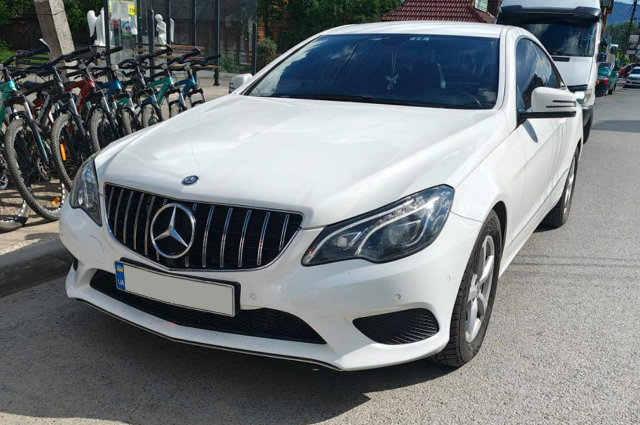 Передня решітка (2014-2016, GT Panamericana) 5