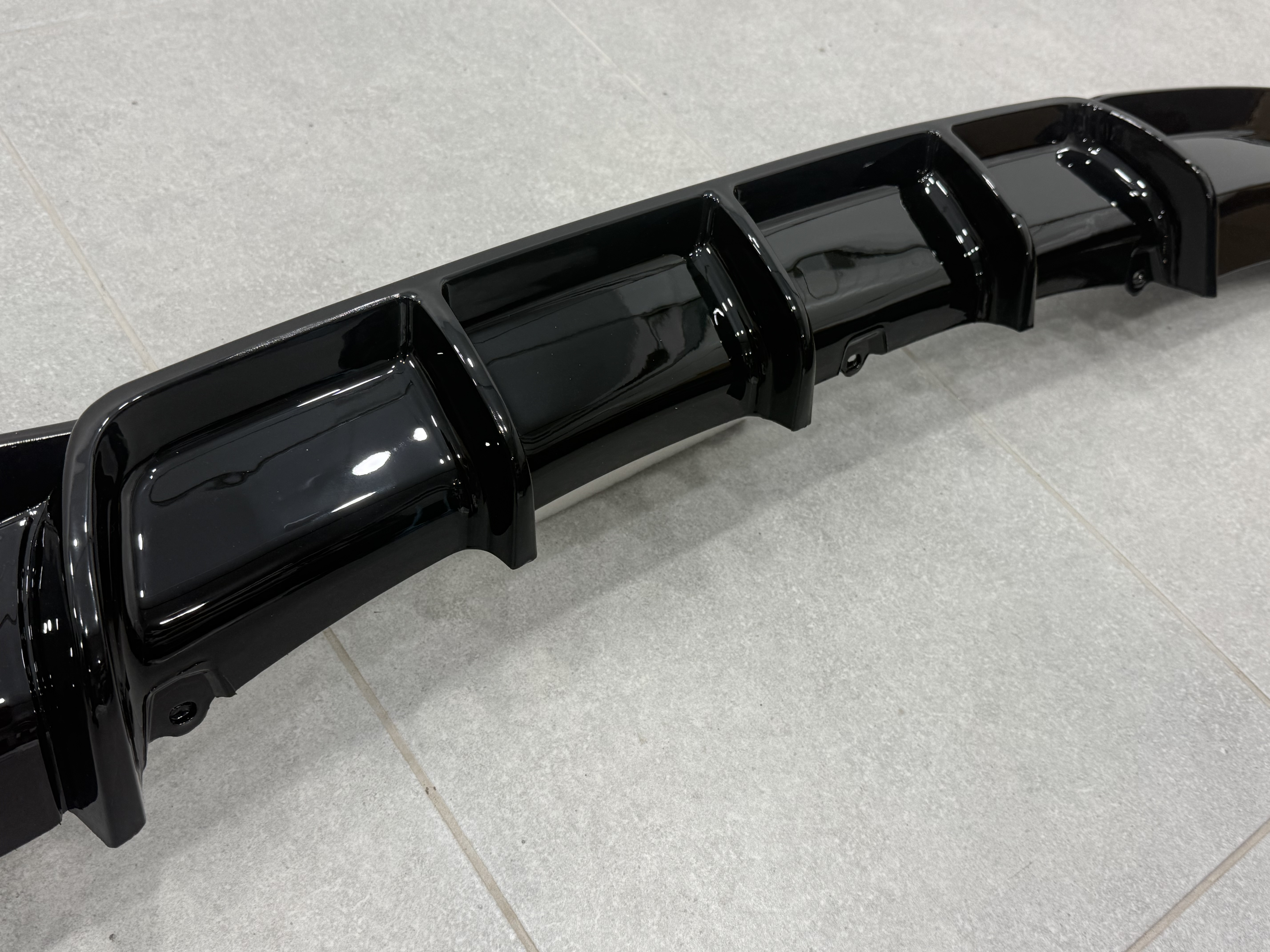 Дифузор накладка заднього бампера M-Performance BMW 3 series F30 2012-2018 під одну вихлопну трубу ГЛЯНЦЕВИЙ 0---- 5