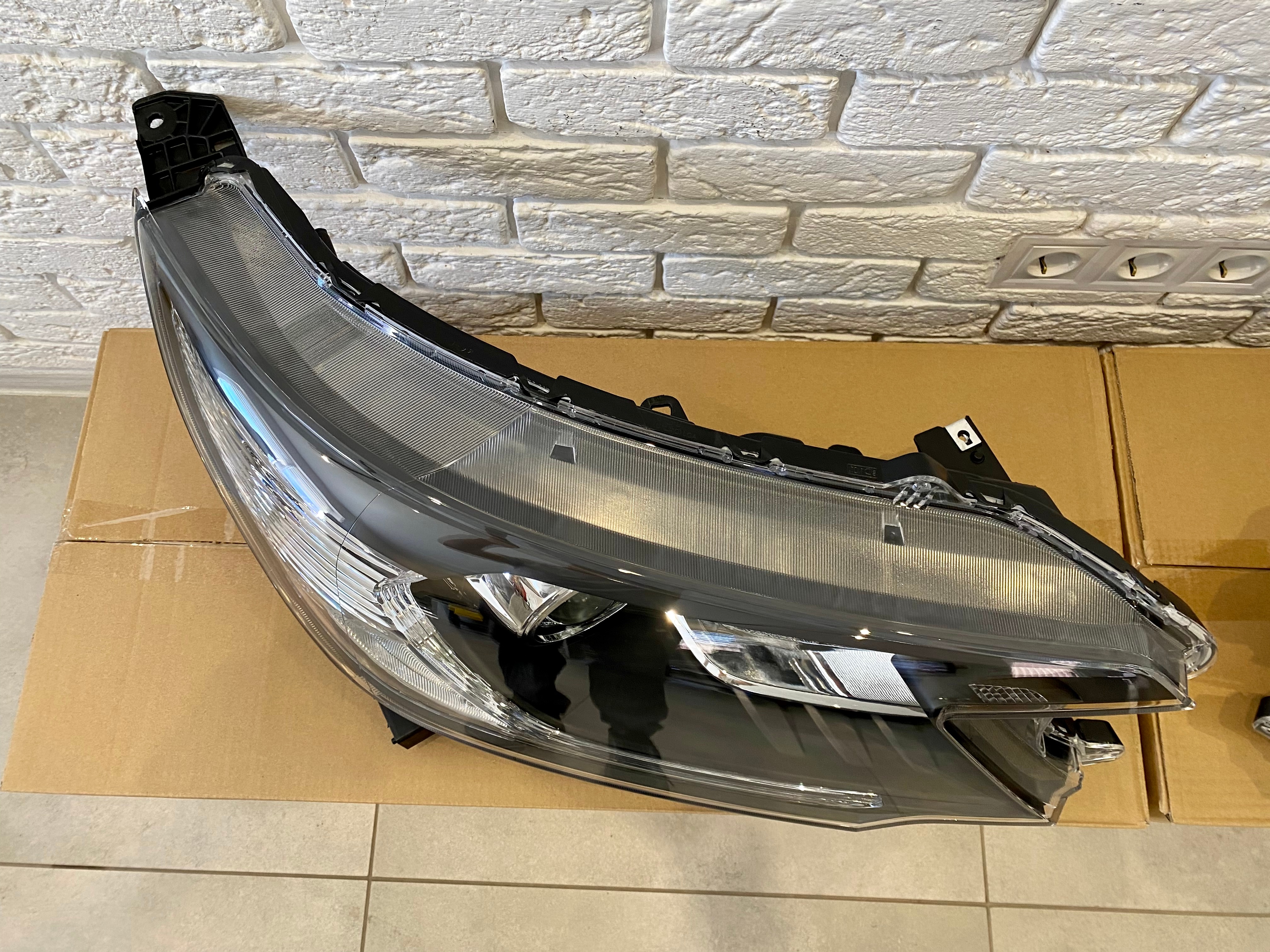 Фара права галоген Honda CR-V 4 2012-2014 5