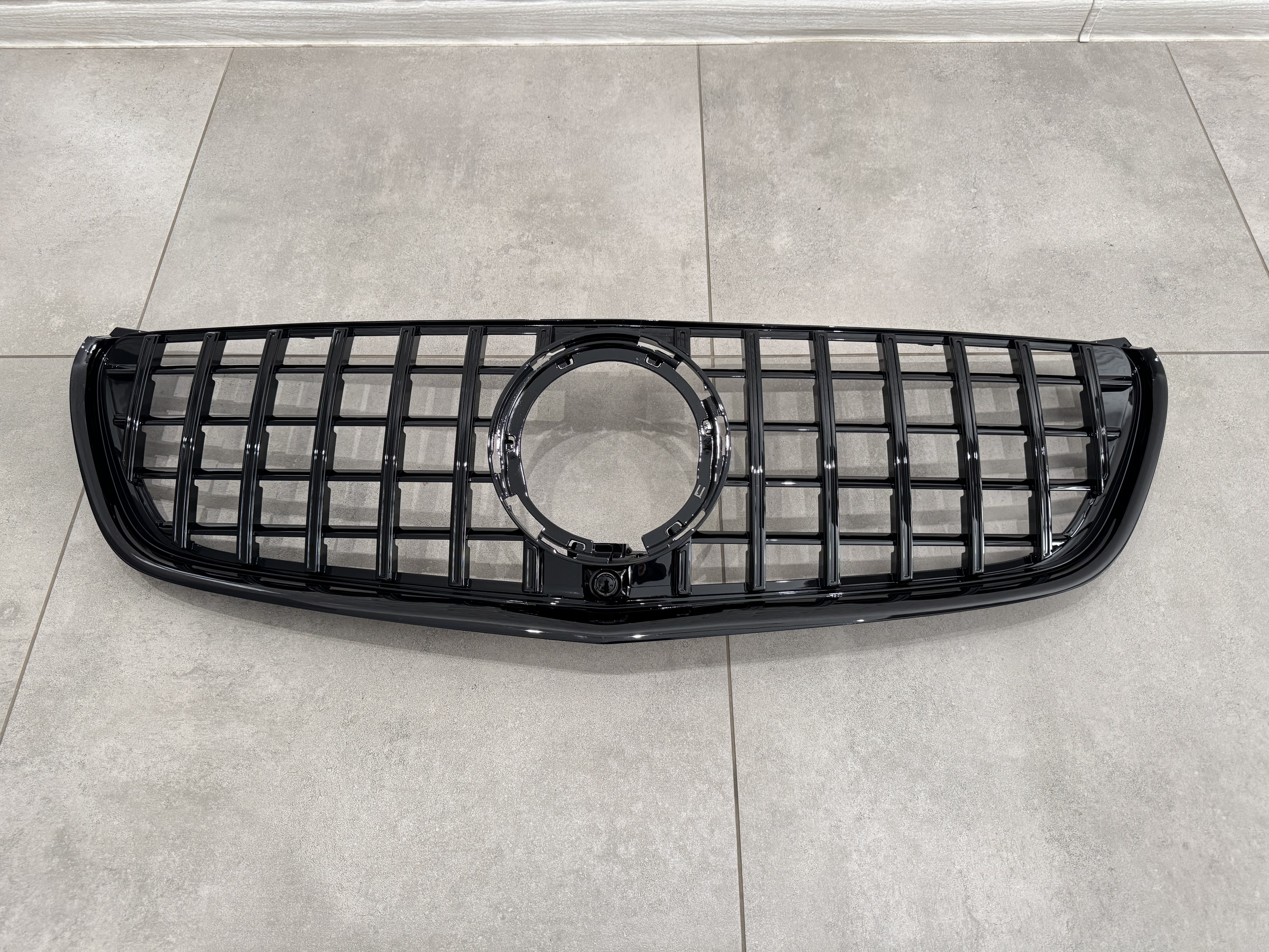 Решітка радіатора GT BLACK Mercedes Benz V-class W447 2020-2023 ДЛЯ AMG 3