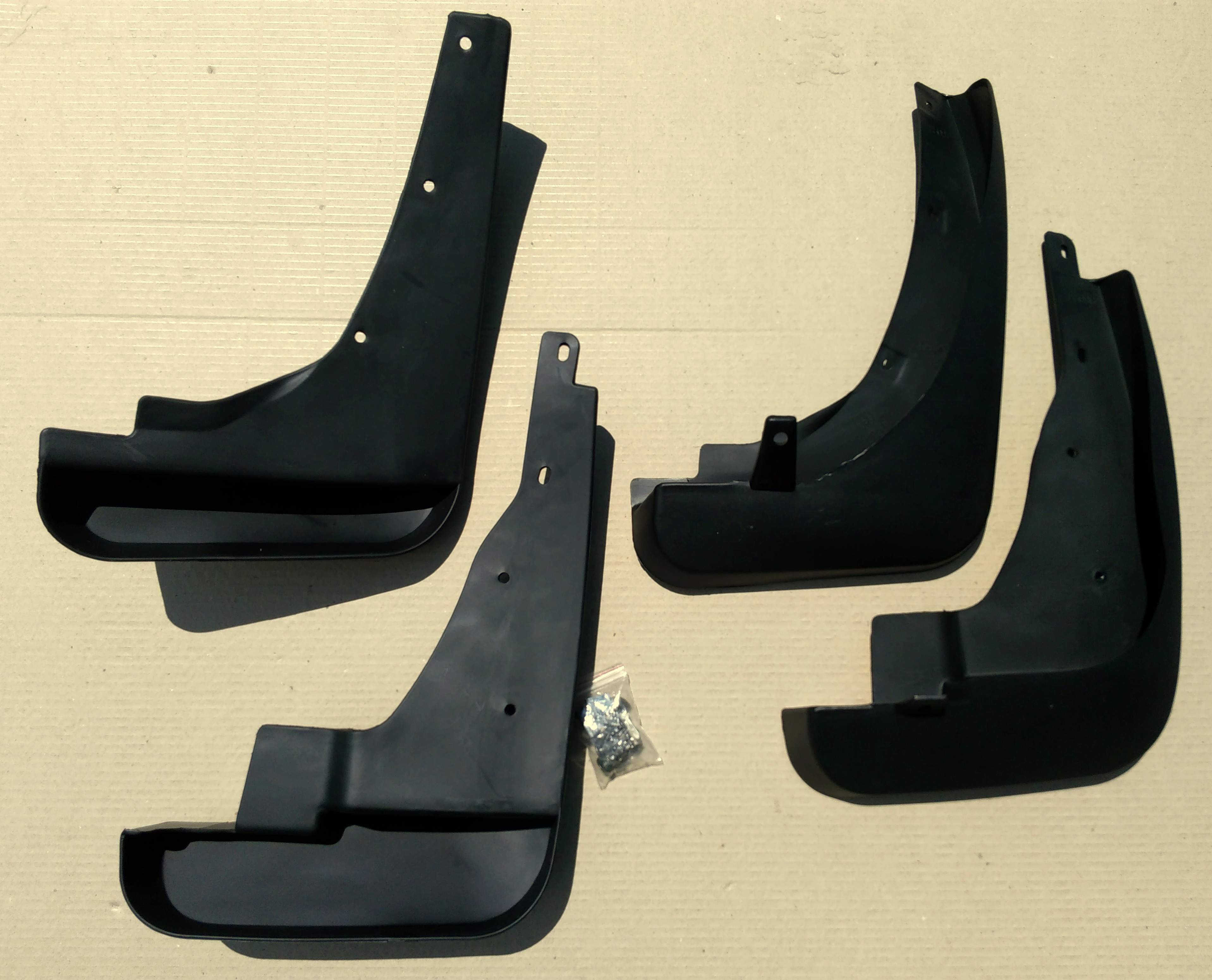Бризковики Infinity EX25 / EX35 / EX37 / QX50 2008-2015 комплект 4 шт. 2