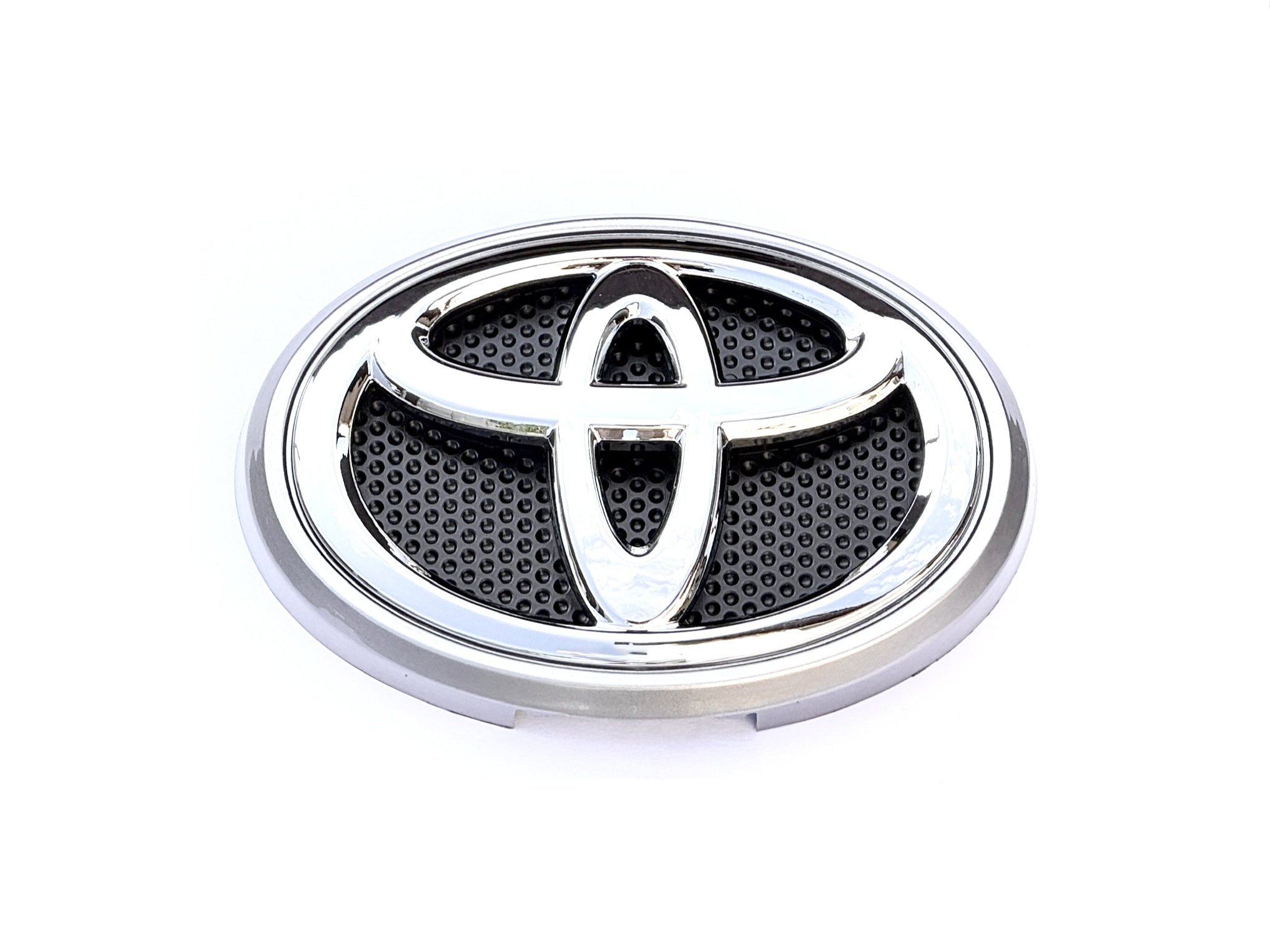 Емблема з подіумом Toyota Land Cruiser Prado 150 2013-2017
