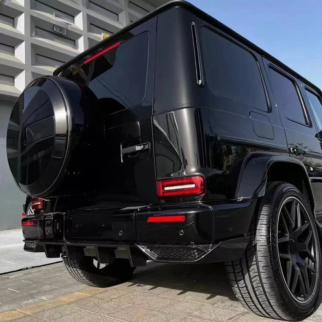 Дифузор заднього бампера V2 (для G63 AMG, Карбон) 4