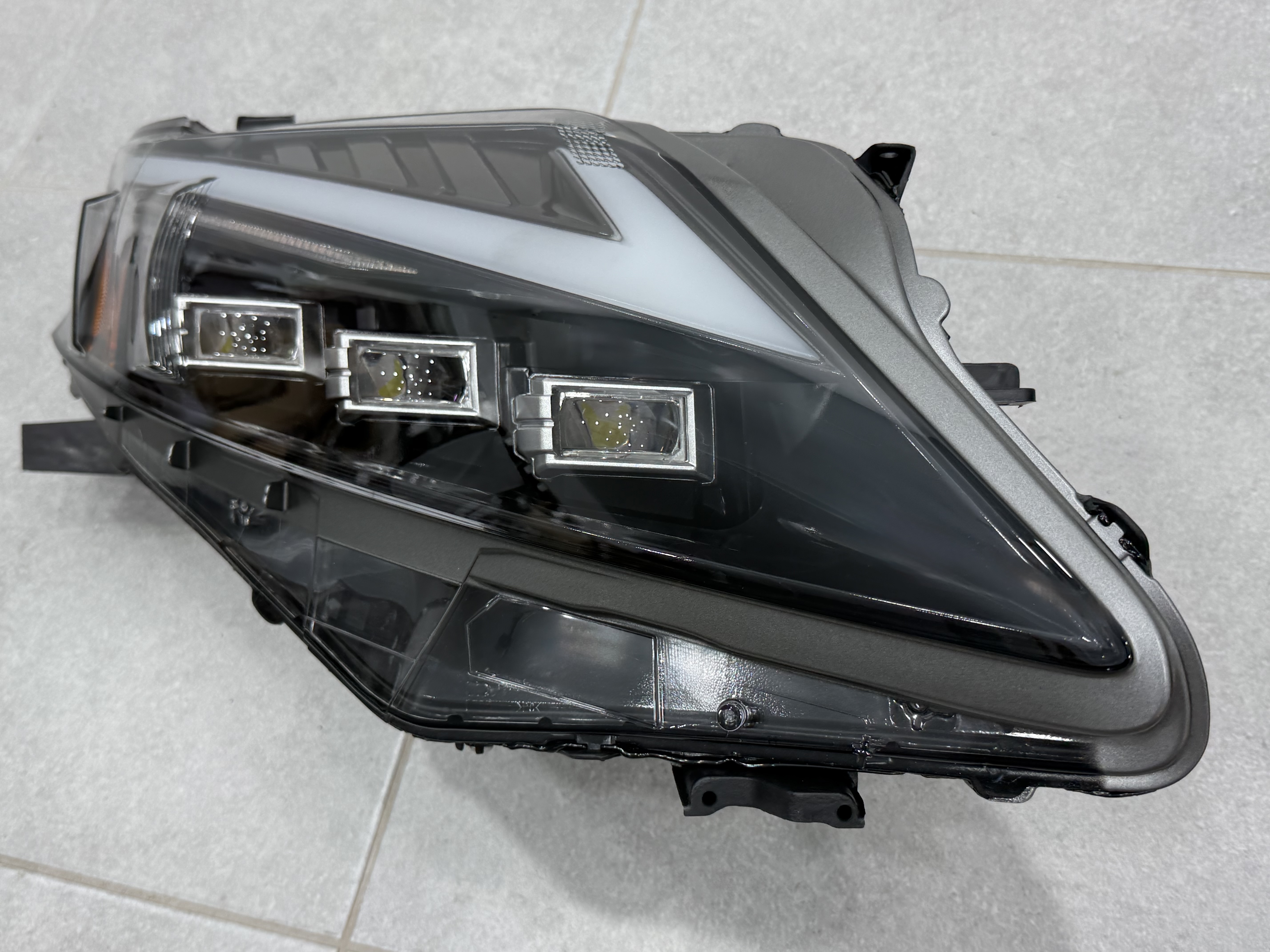 Full LED фари 3 лінзи Lexus RX 2009-2012 3