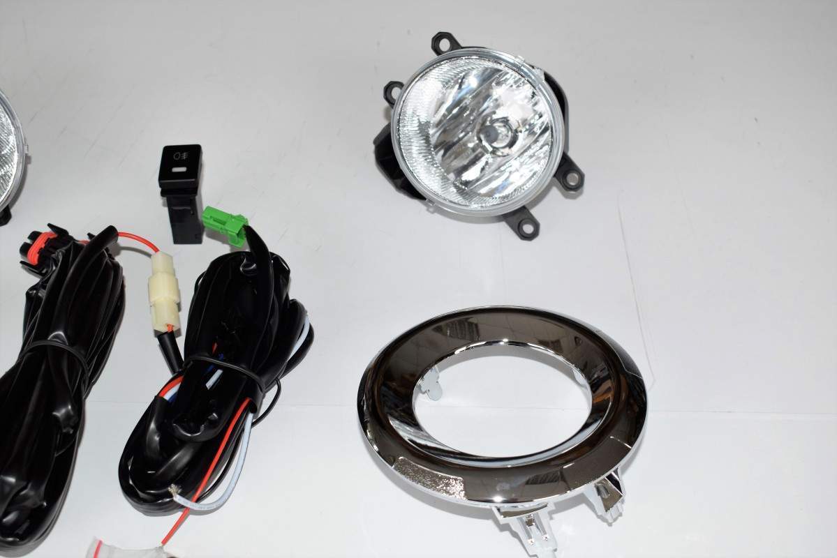 Протитуманні фари Toyota Land Cruiser Prado 150 2013- з хром кільцями 2