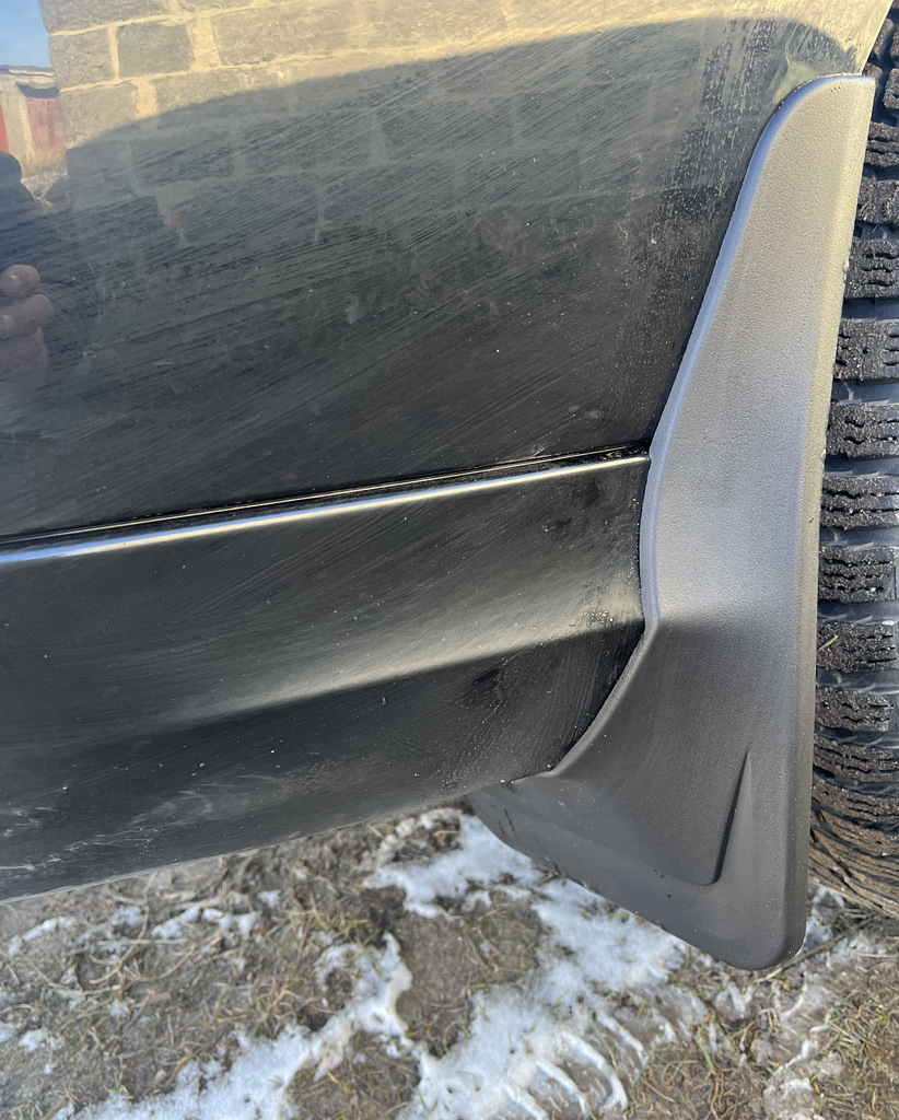 Задні бризковики для ML W166 (бампер AMG)
