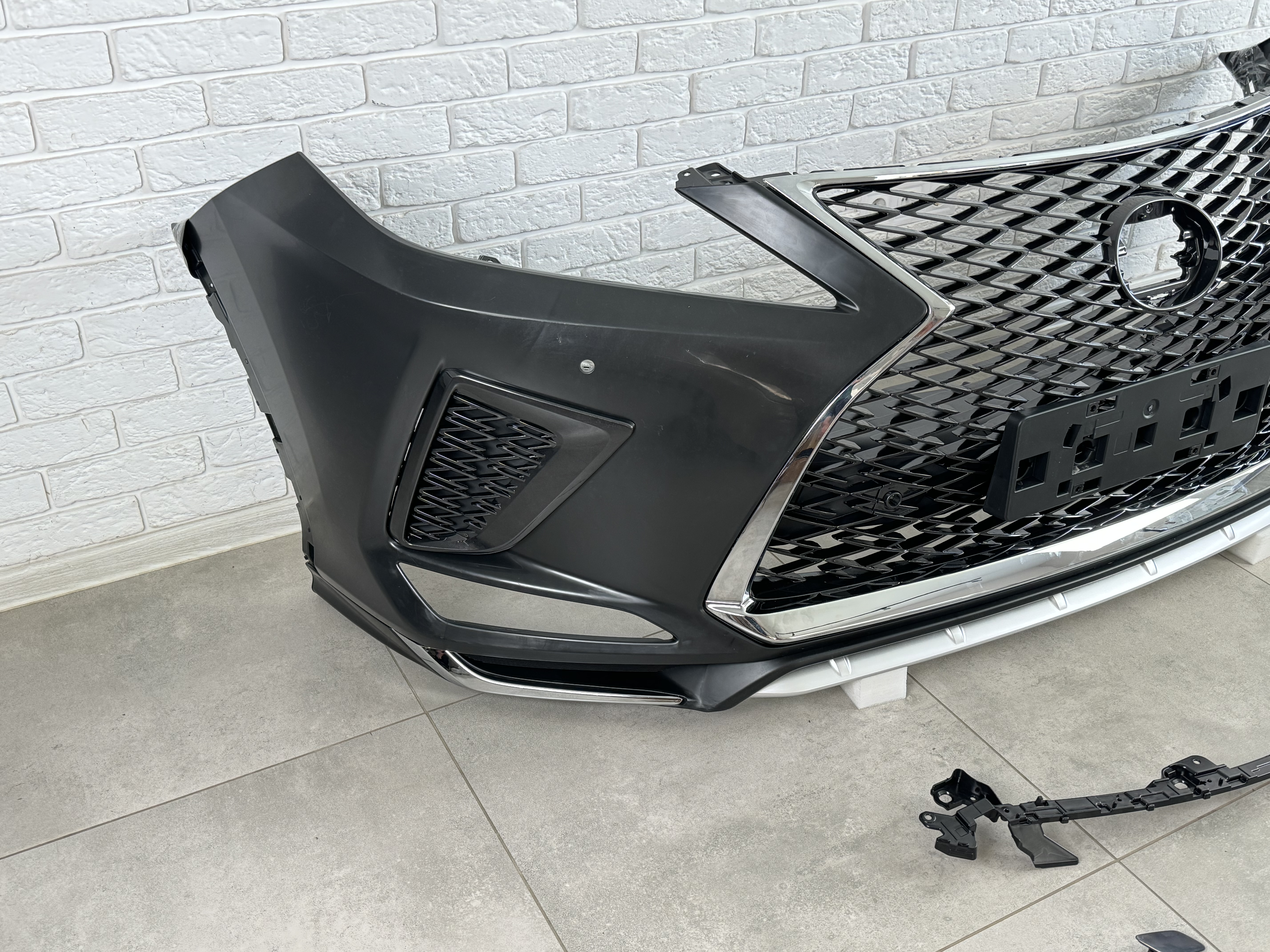Бампер передній у зборі F-Sport Lexus RX 2019-2022 3