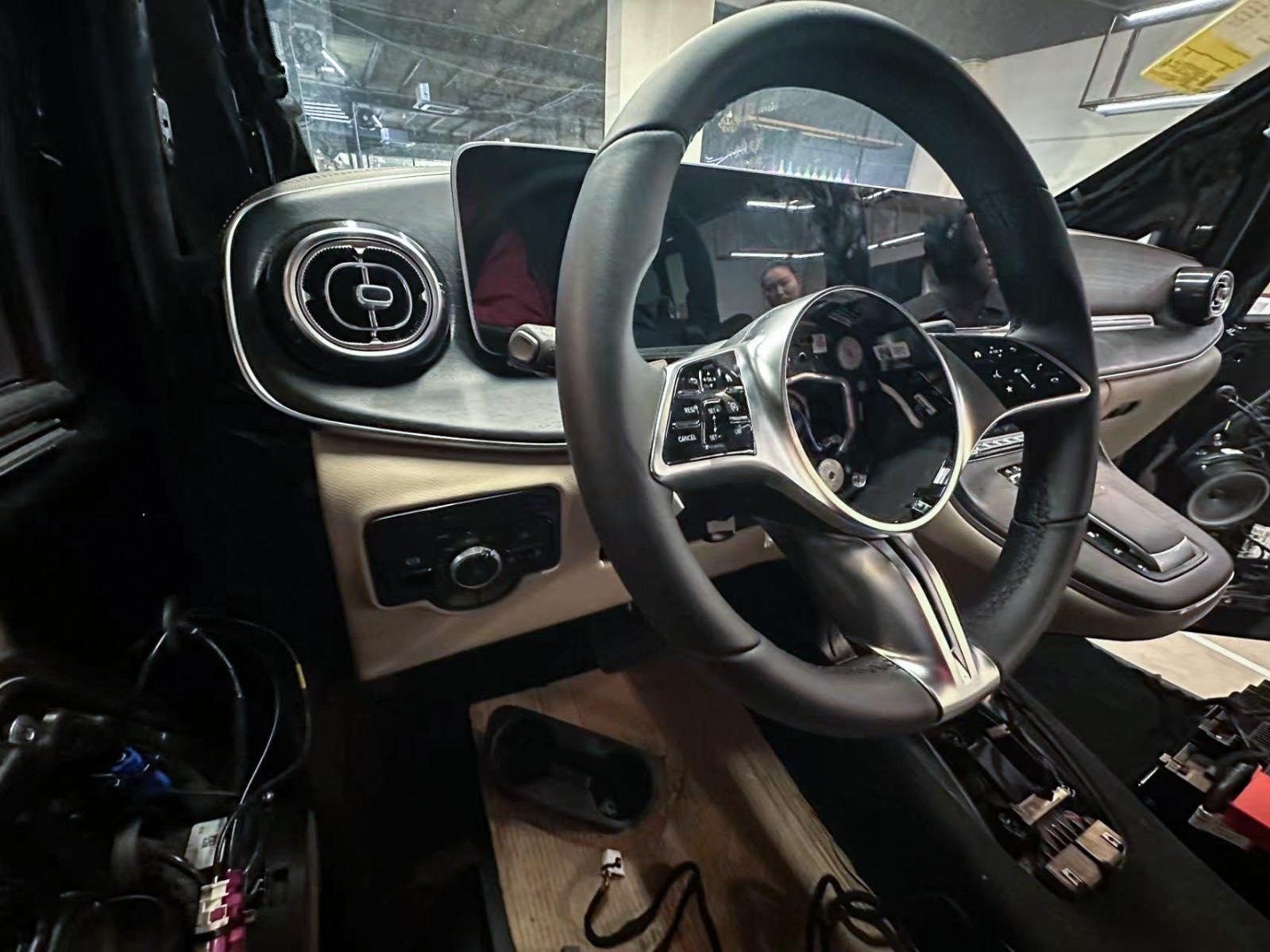 Комплект апгрейда салону на V-Class 2025 5