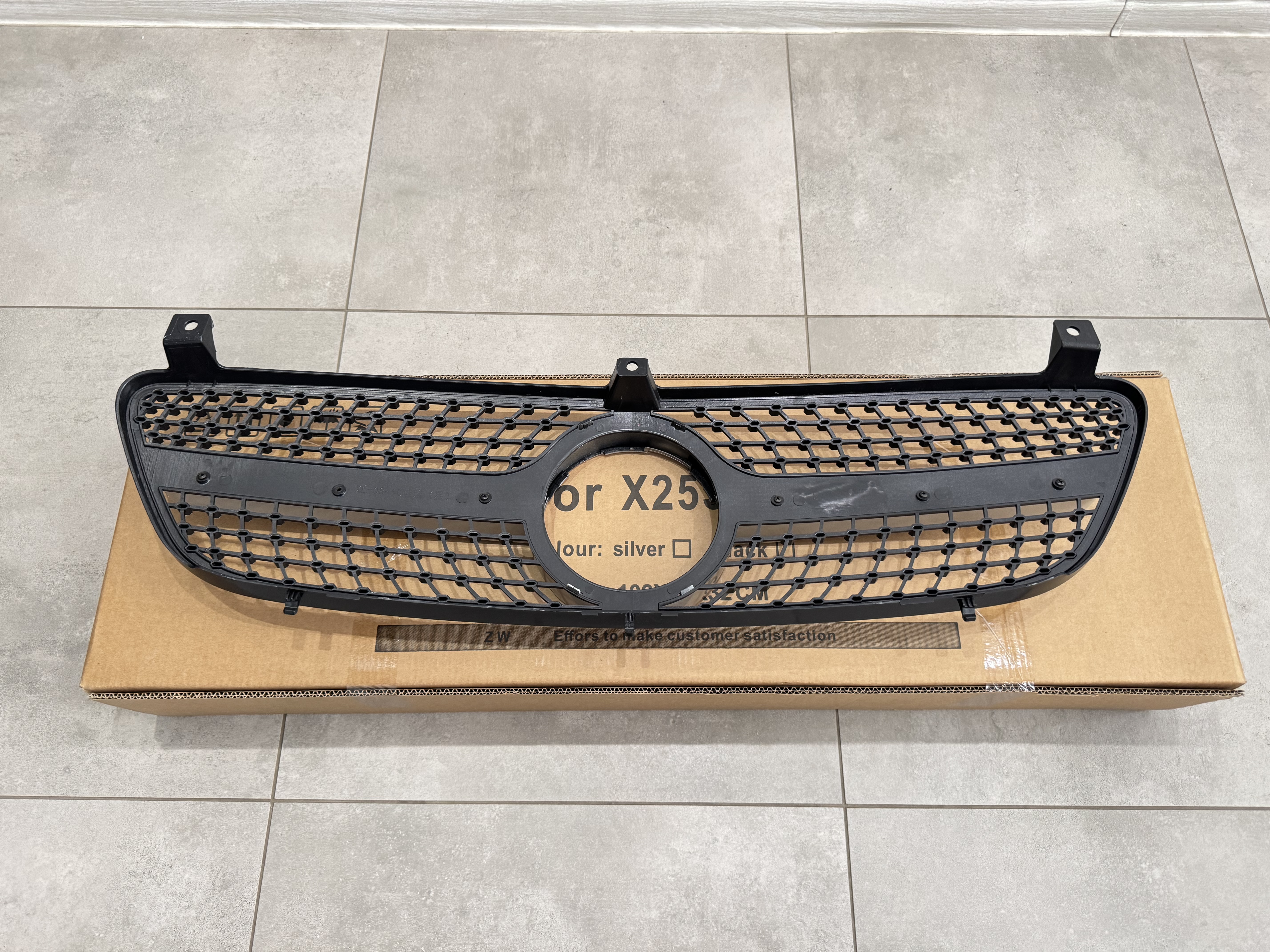 Решітка радіатора DIAMOND Mercedes Benz Vito W639 2003-2009 4