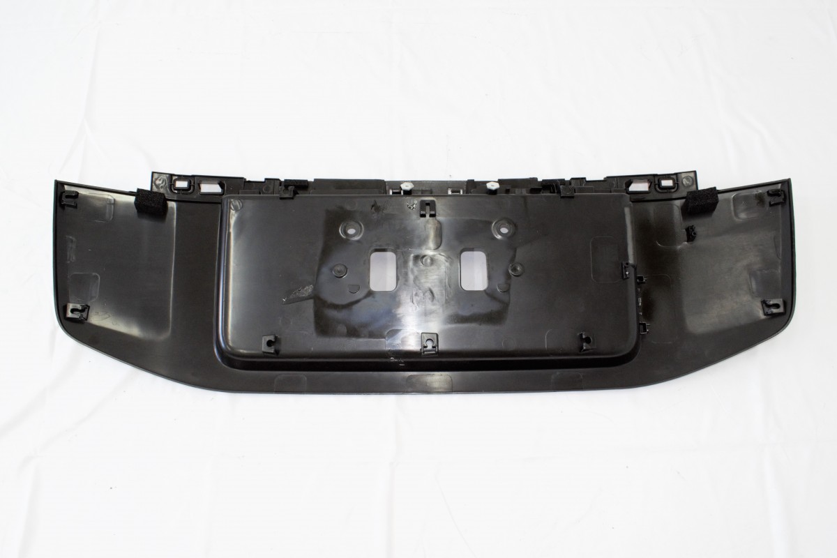 Вставка під номер (корито) Toyota Land Cruiser Prado 150 2013-2017 колір чорний 4