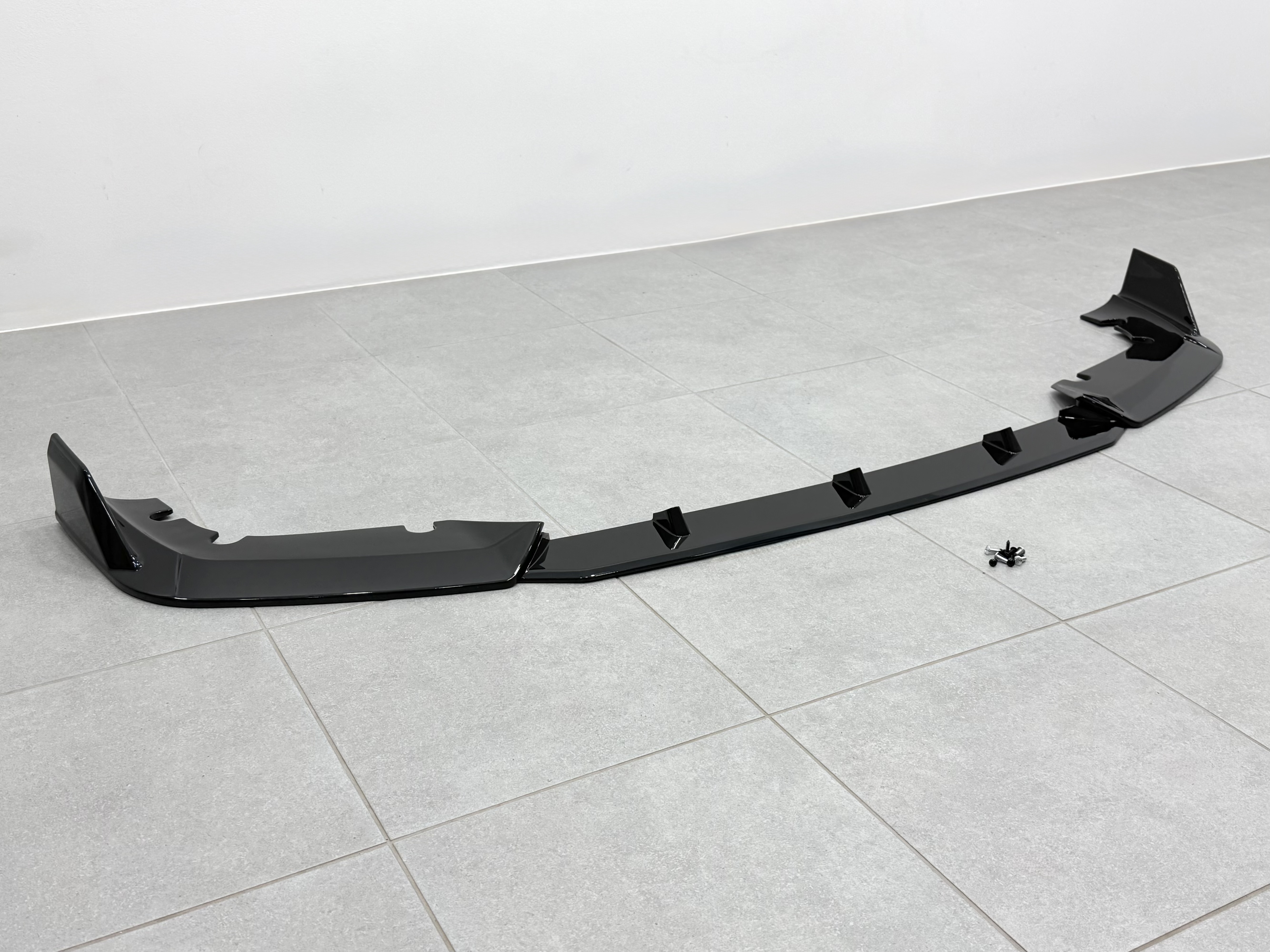 Юбка переднього бампера для BMW X5M G05 F95 2019-2022 ABS пластик, чорний глянець 6