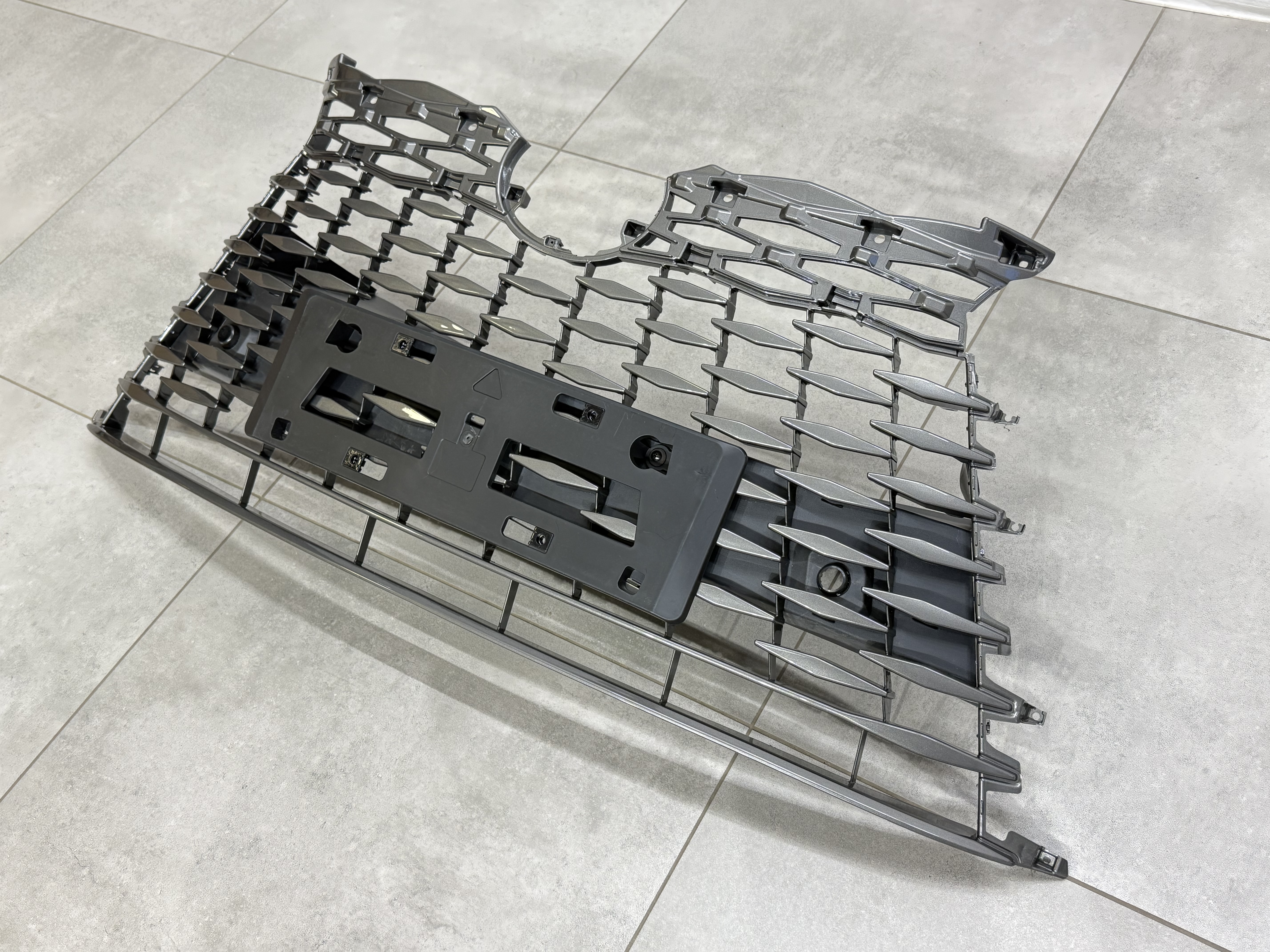 Решітка радіатора OEM Lexus RX 2023+ 5311148530 6