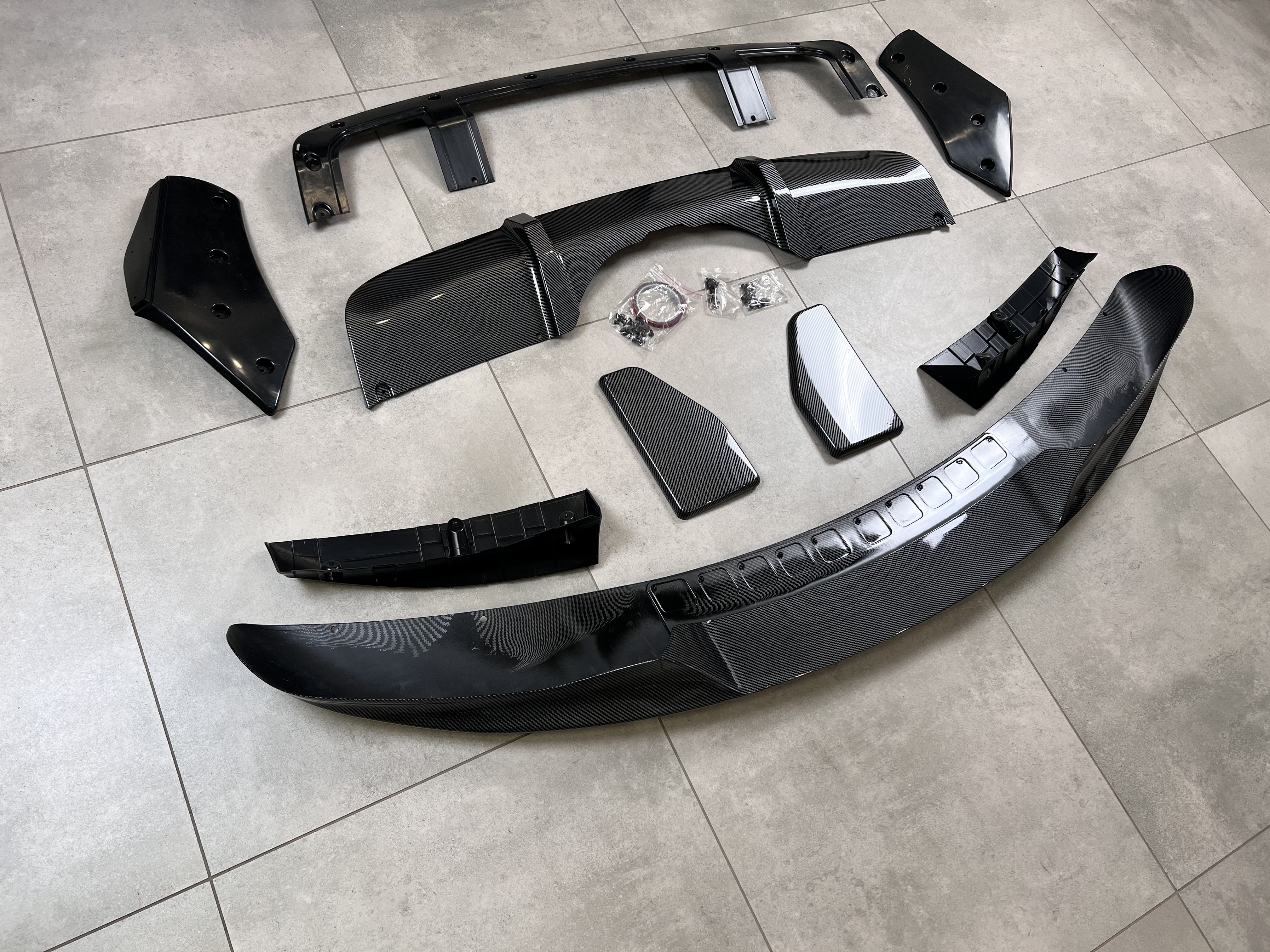 Комплект обвісу M-Perfomance для BMW X5 F15 2013-2018 ПІД КАРБОН 3