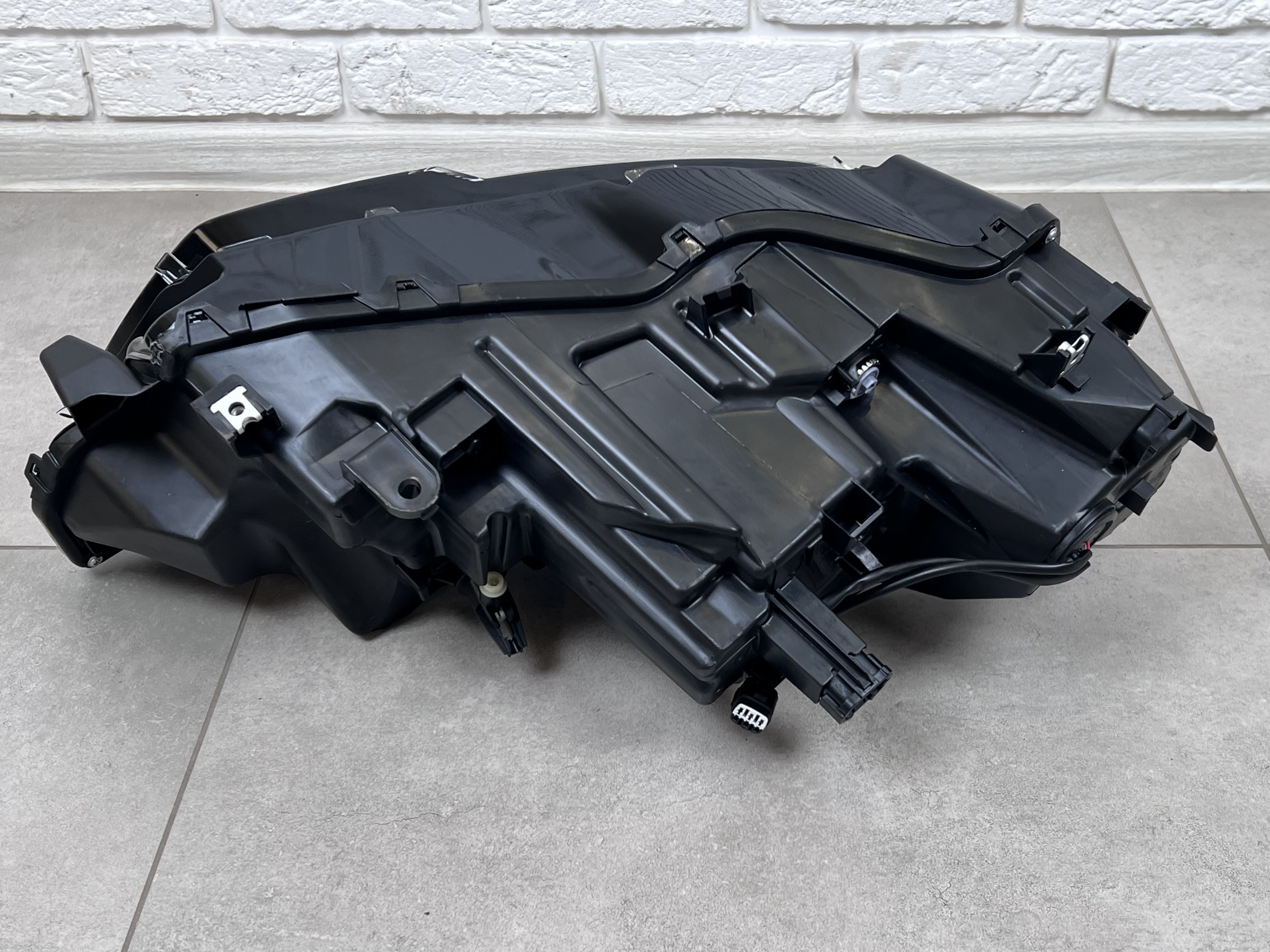 Права фара Nissan Rogue / X-Trail T33 2021+ 6