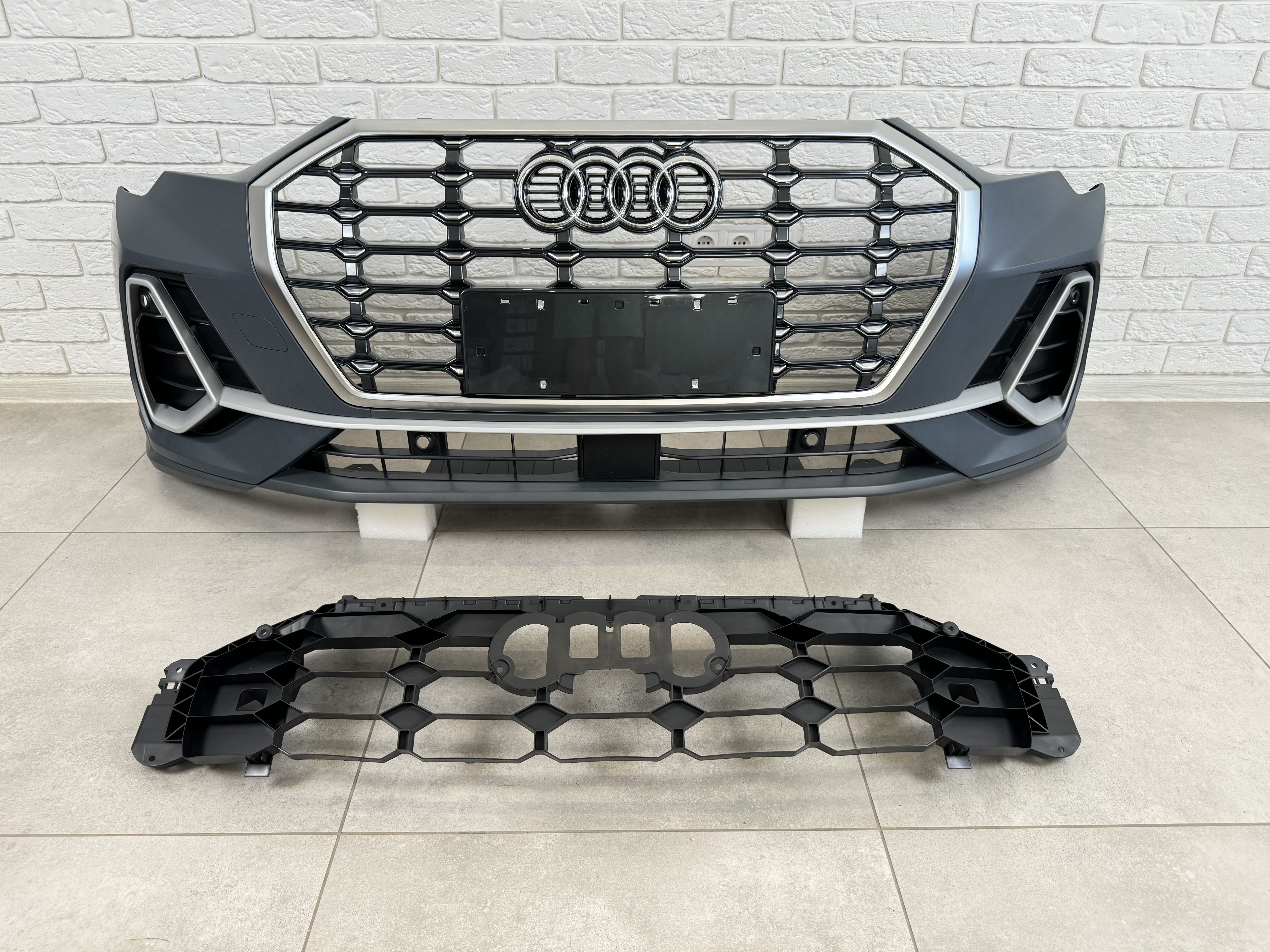 Бампер передній у зборі S-line Audi Q3 2019- 6