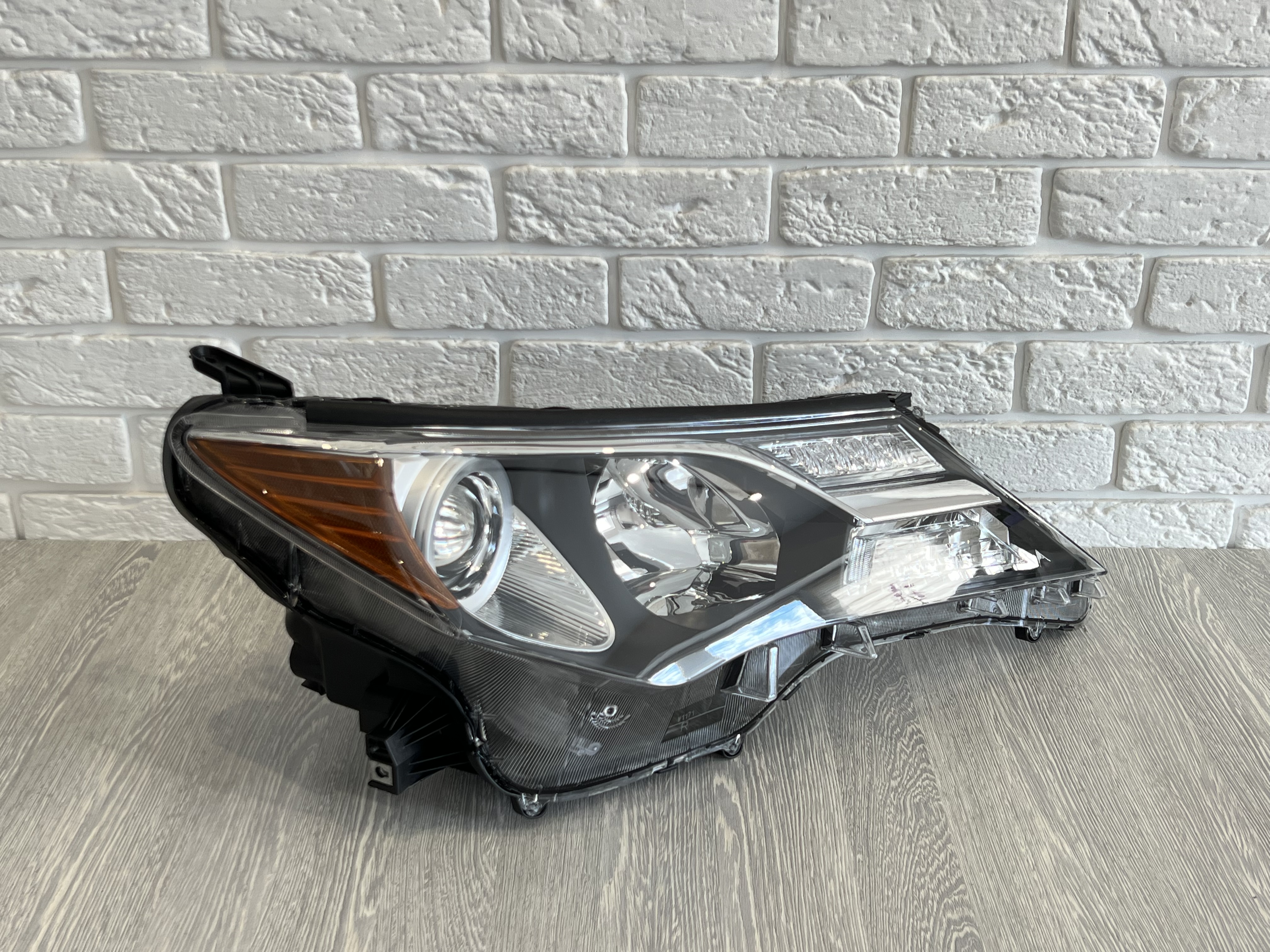 Права фара галоген Toyota RAV 4 АМЕРИКА 2013-2015 4