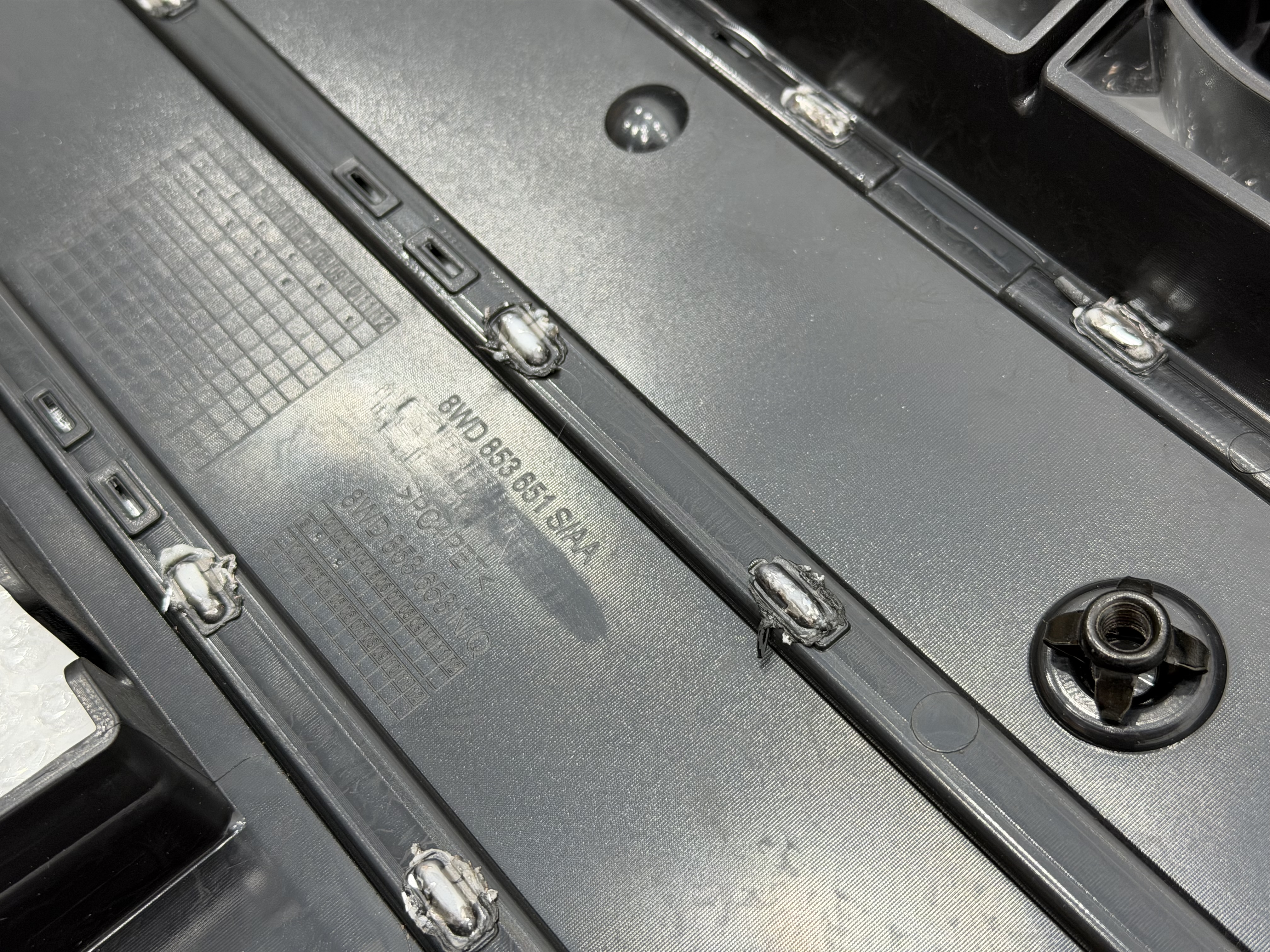 Решітка радіатора 8W0853651 для Audi A4 B9 2020-2023 4