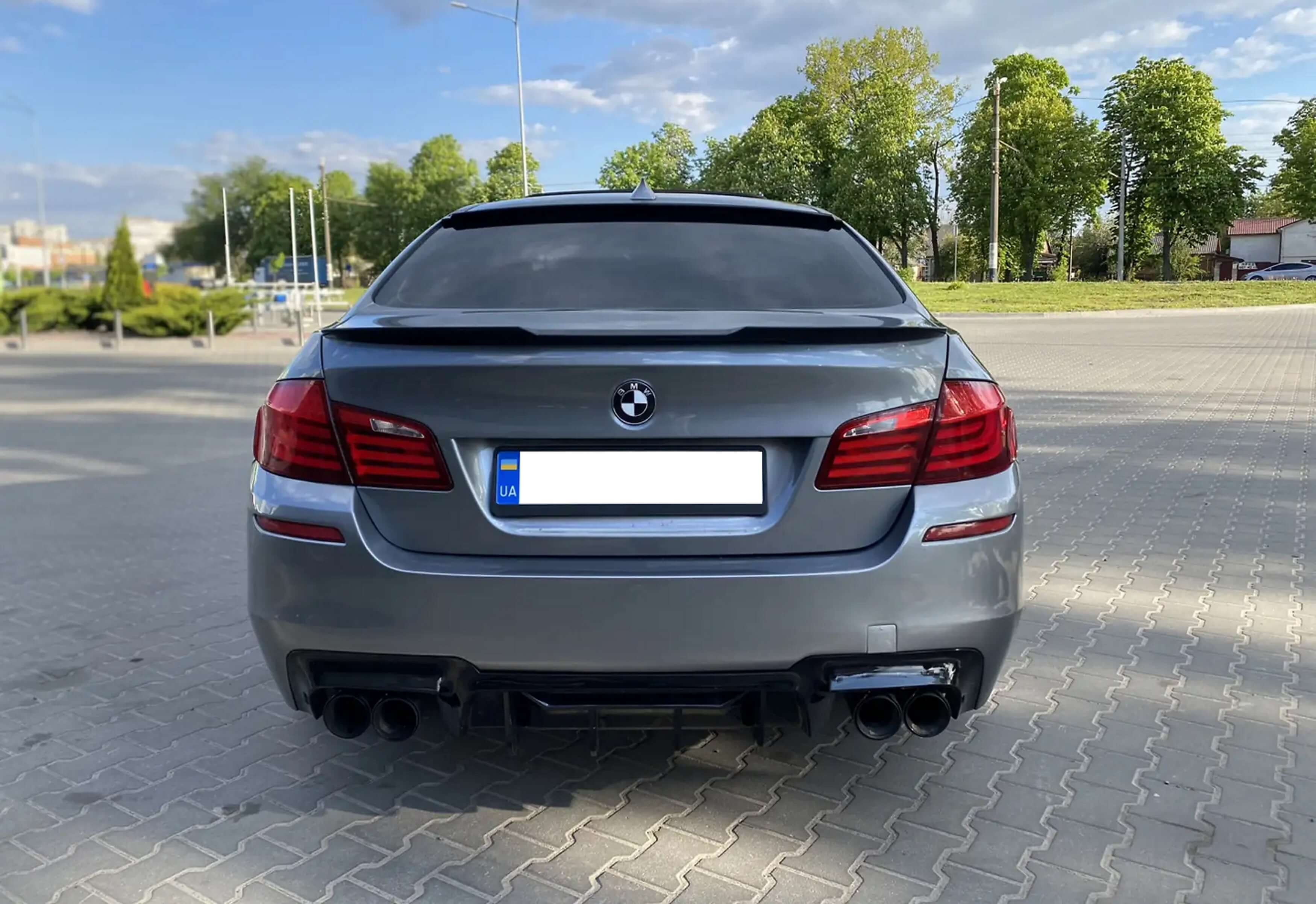 Дифузор (заднього бампера) Чорний глянець (стиль M5 Competition) на BMW 5 Series F10 / F11 2010-2017 року 5