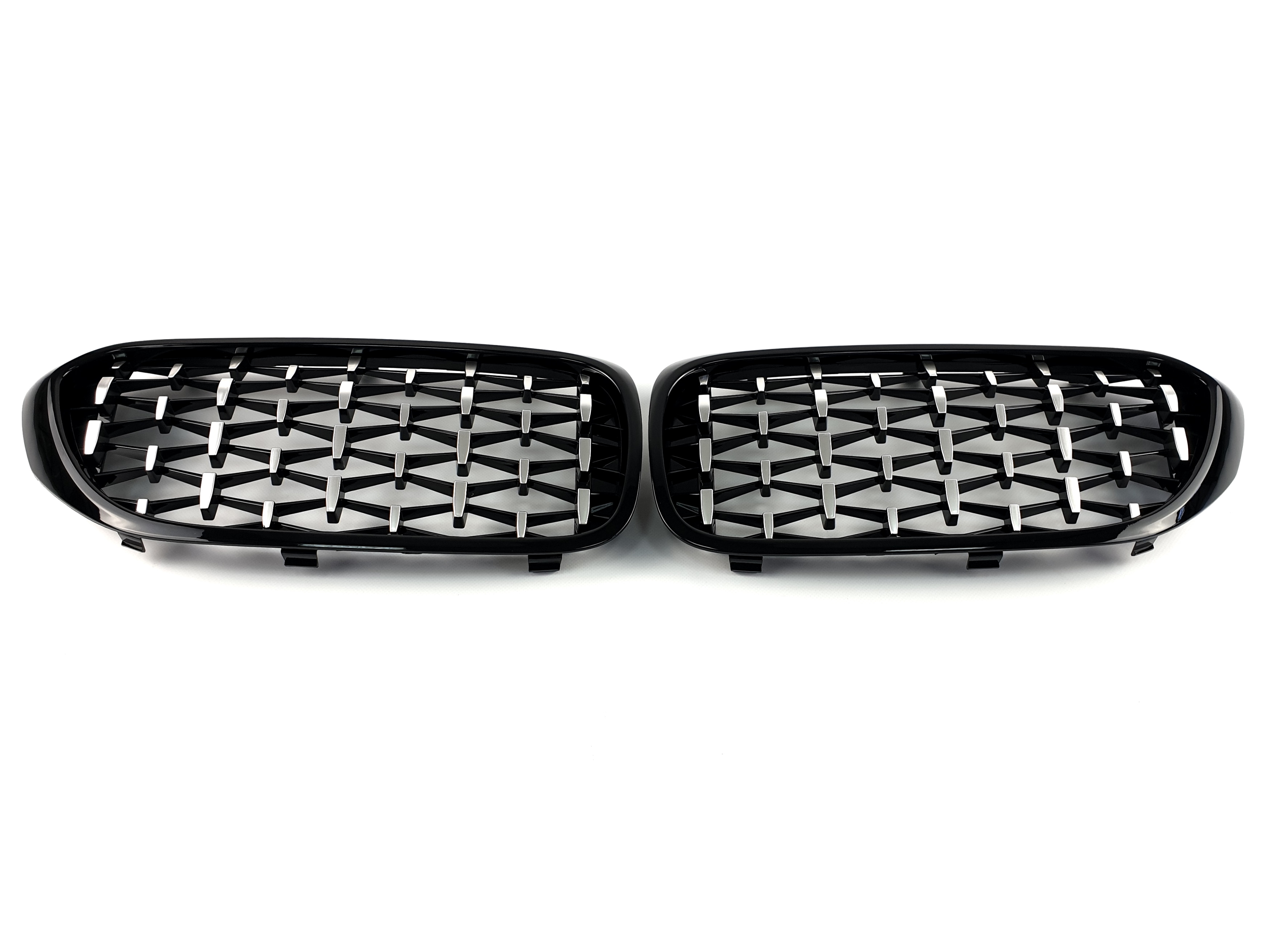 Ніздрі Diamond Silver на BMW 5 Series G30 / G31 2017-2020 року 2