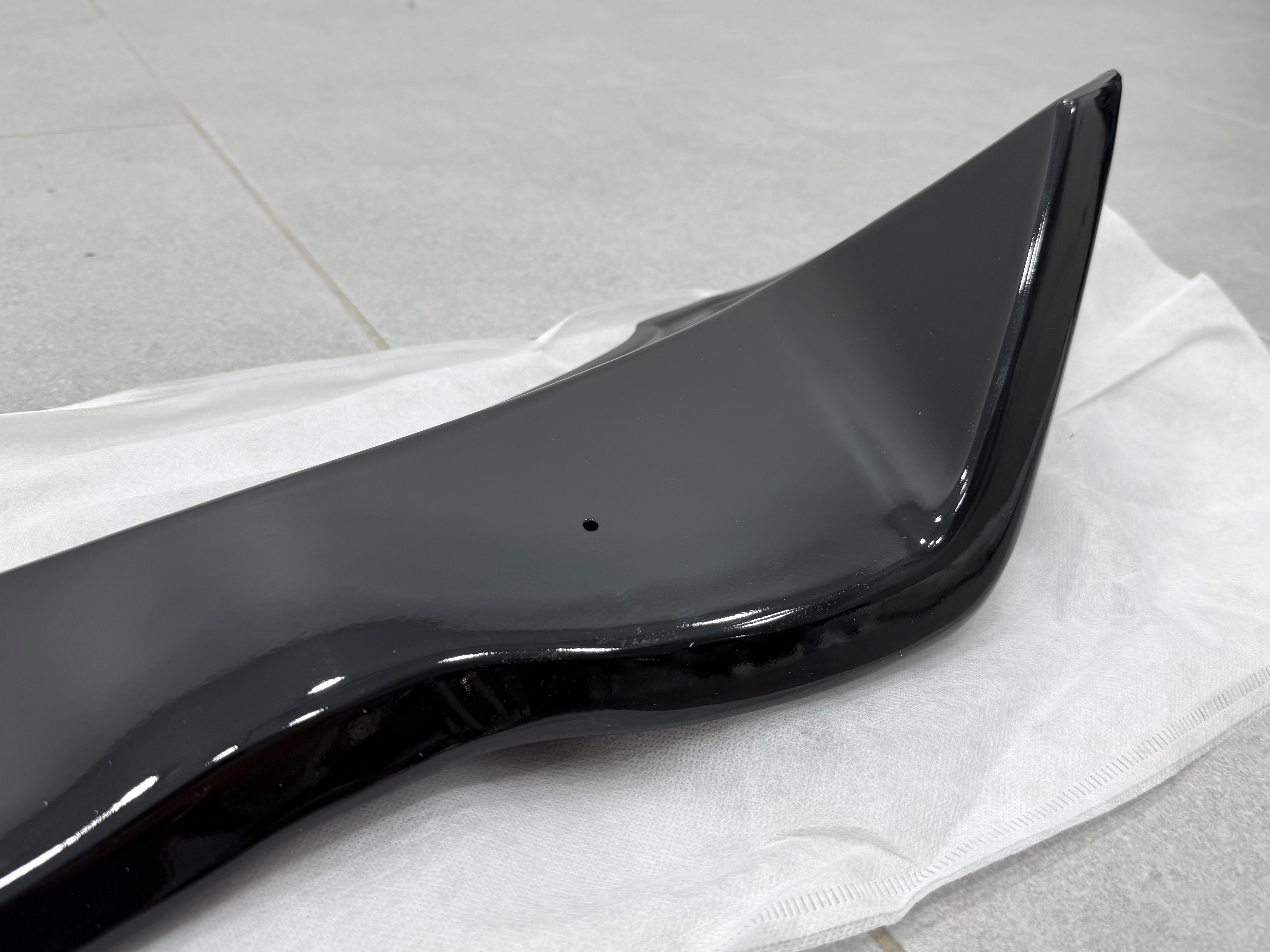 Спойлер козирок Subaru Forester 2013-2018 ABS пластик, колір чорний глянець 5
