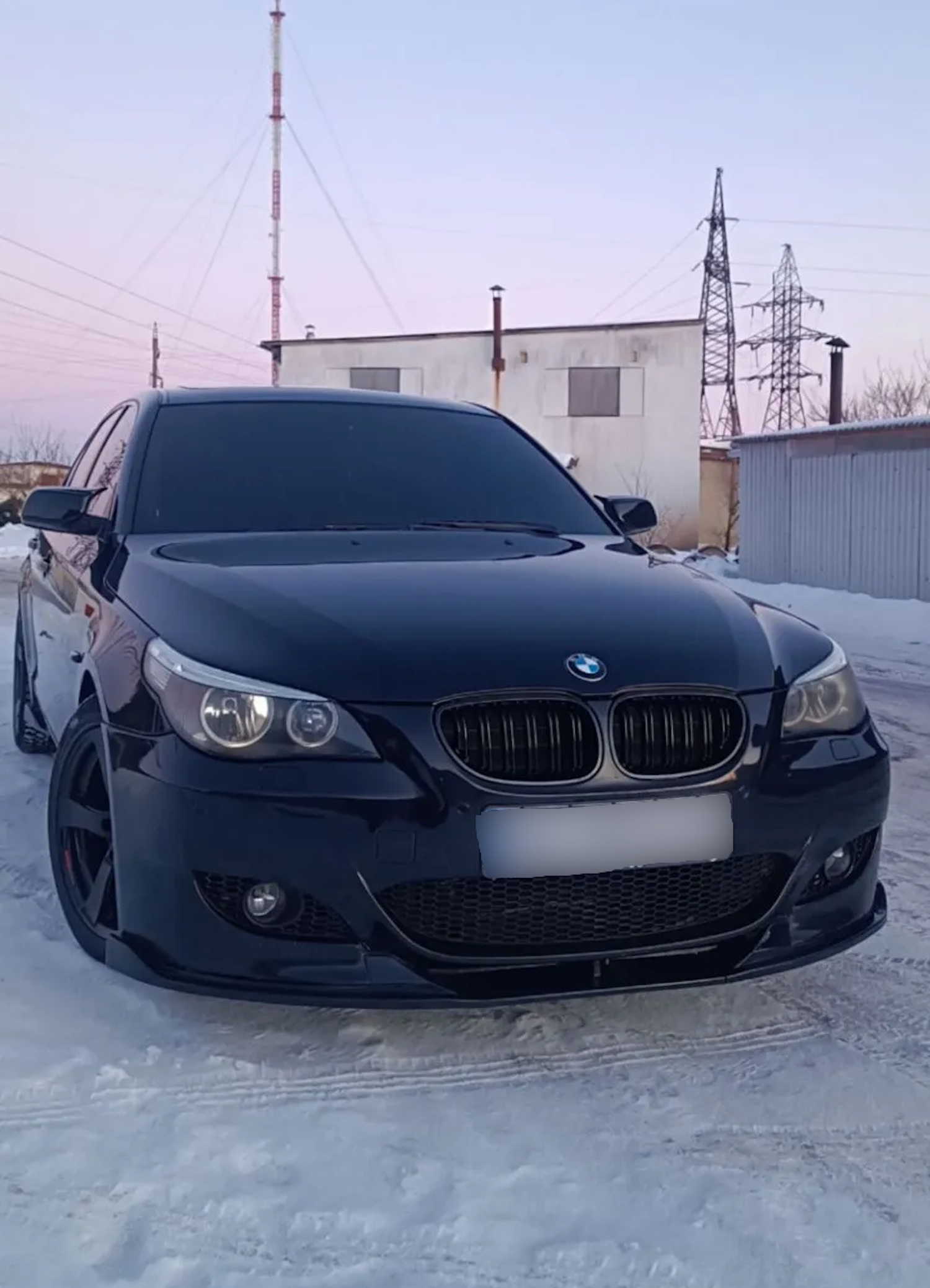 Губа (переднього бампера) (M5) на BMW 5 Series E60 / E61 2003-2010 року 5
