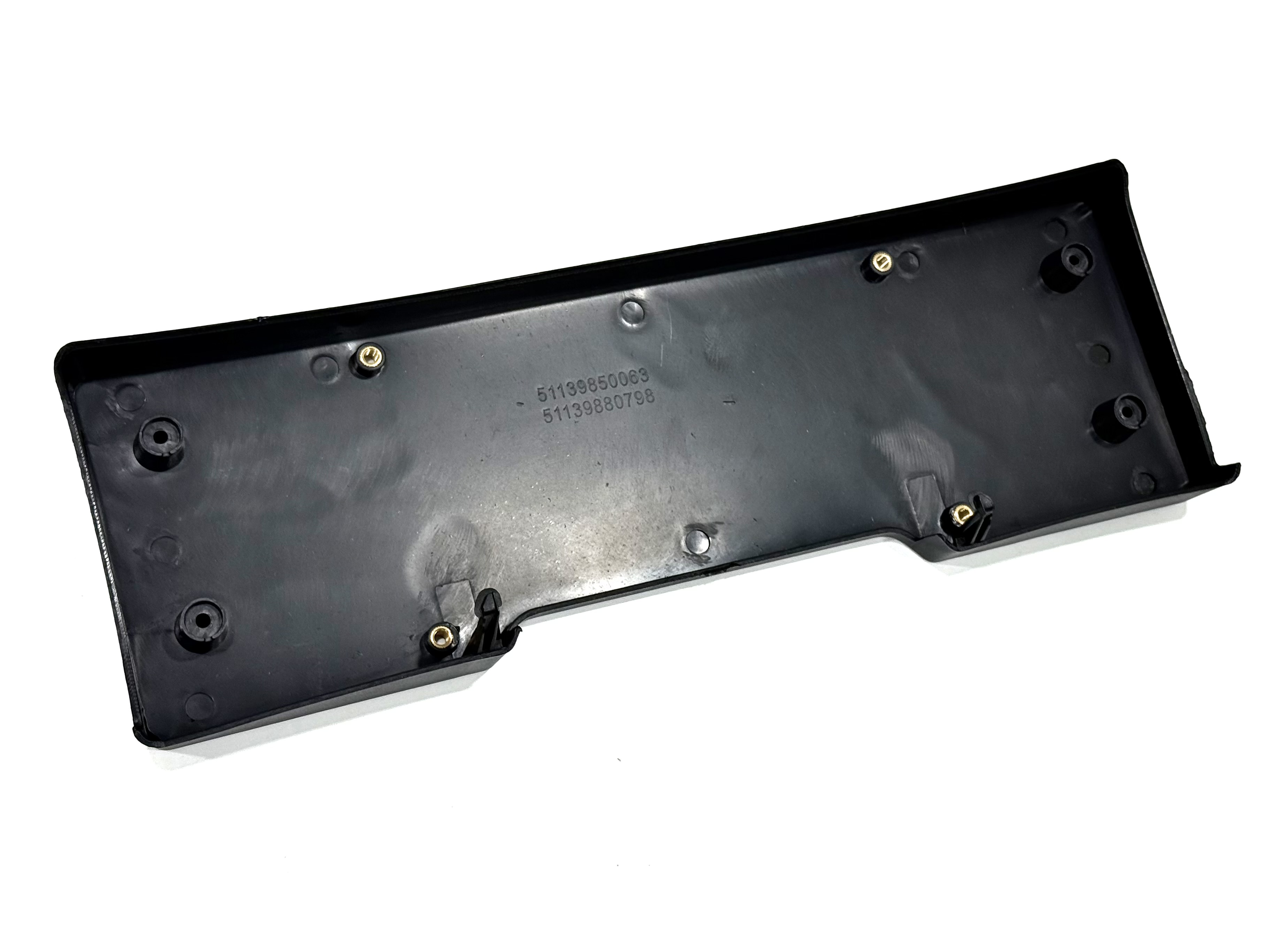 Подіум номера 51139850063 для BMW G30 G31 2020-2023 рест. 3