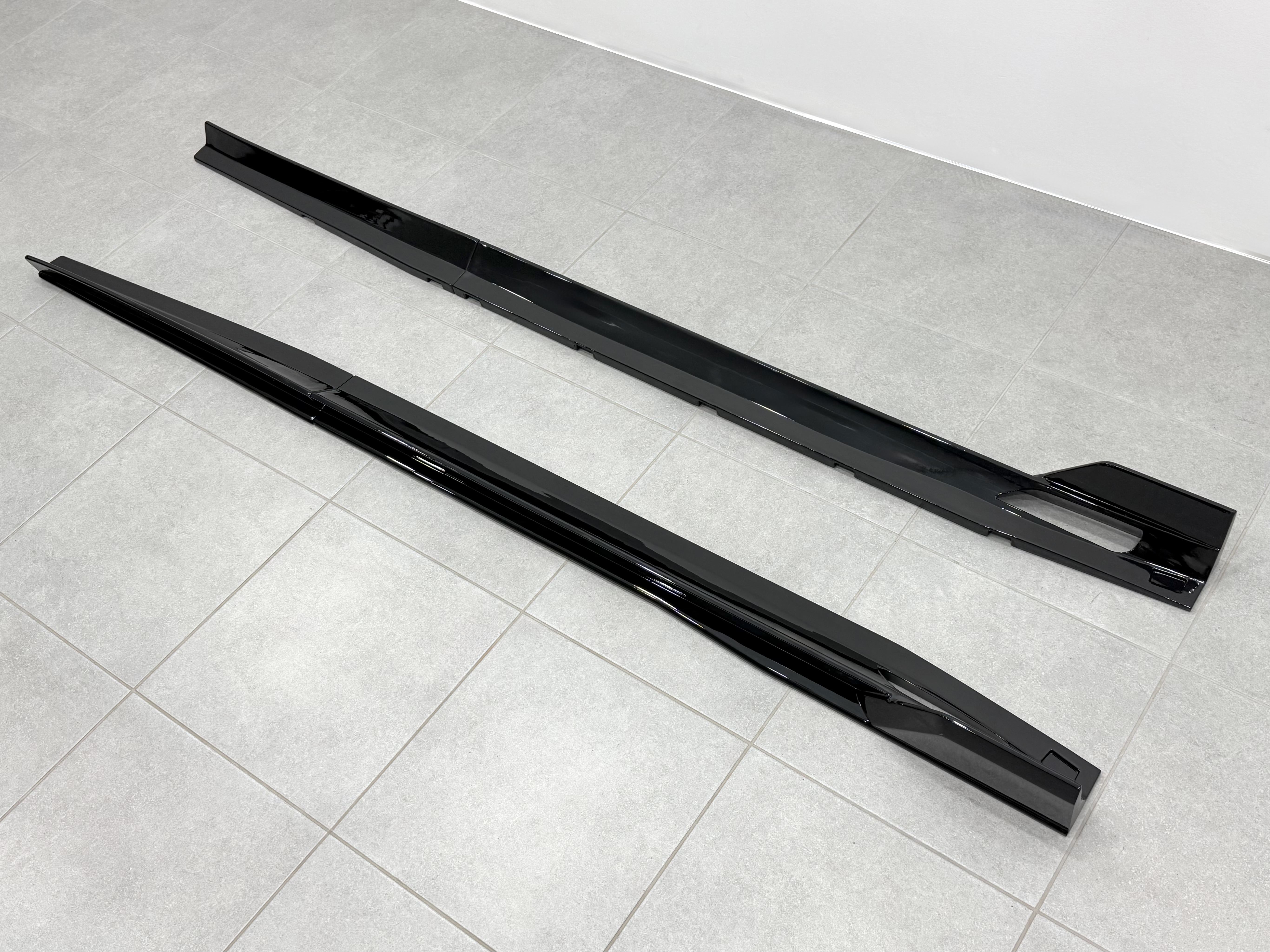 Леза під пороги Paradigm довгі BMW X5 G05 F95 2018 - 2шт. ABS чорний глянець 6
