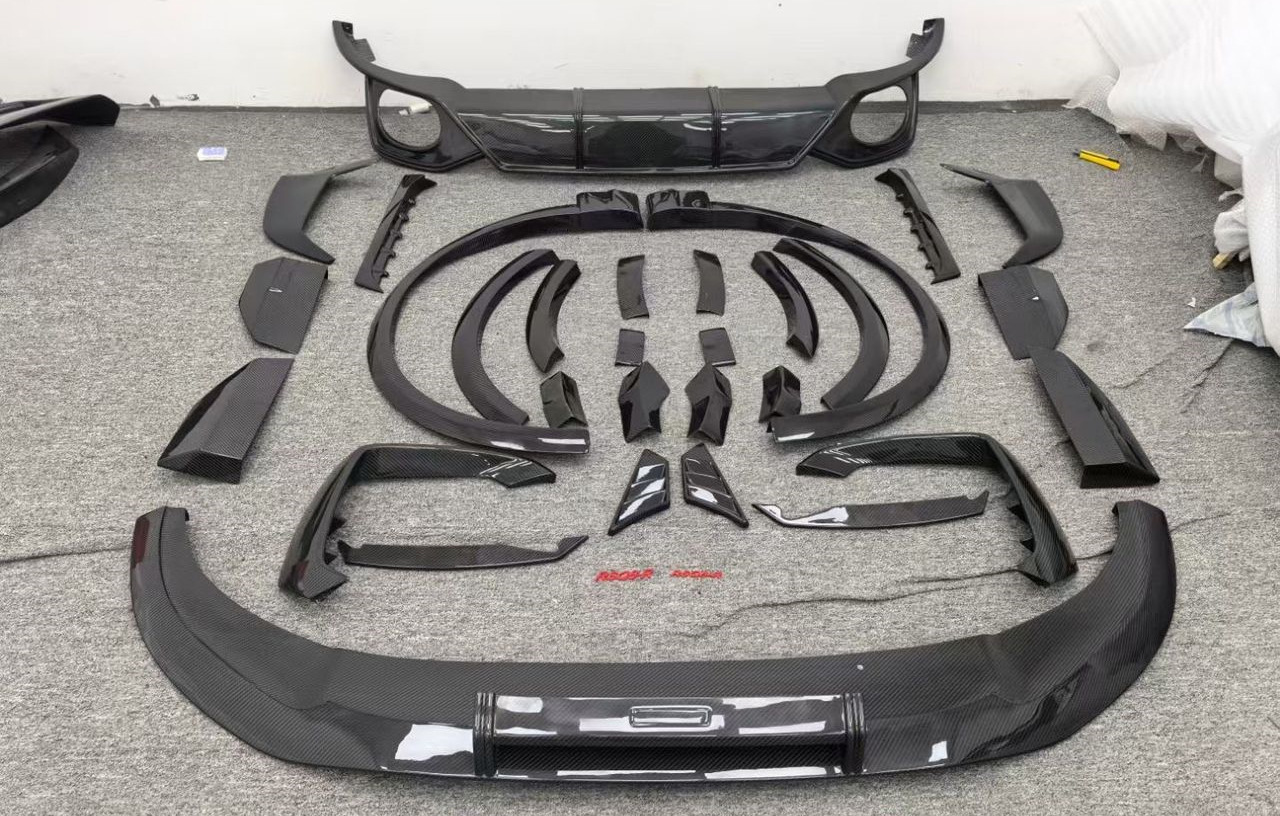 Комплект обвісу Carbon Set (для RSQ8 2024+) 4