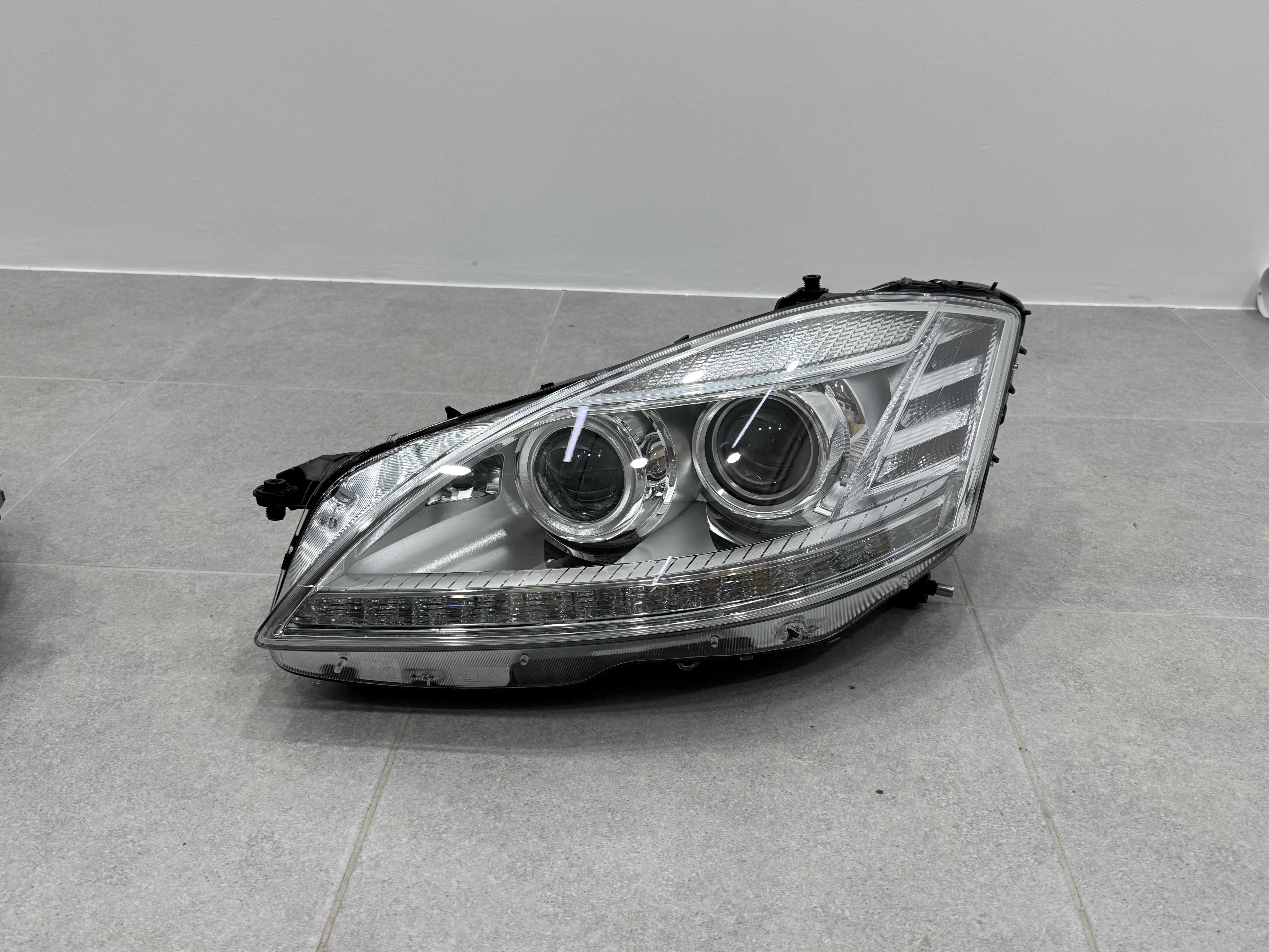 Фари ксенон + галоген для Mercedes-Benz S-class W221 2005-2013, комплект 2шт. 6