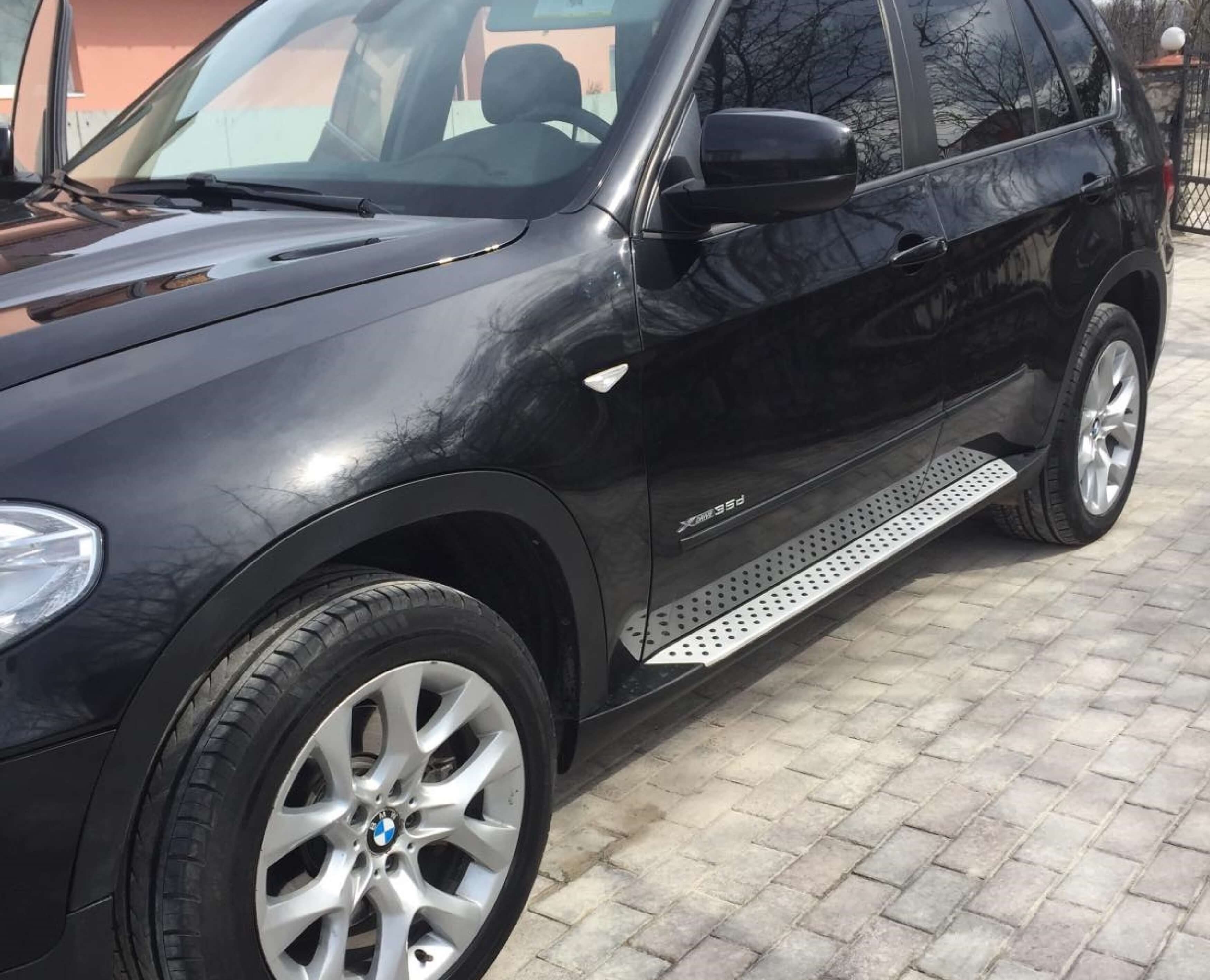 Підніжки OEM на BMW X5 E70 2007-2010 року 6