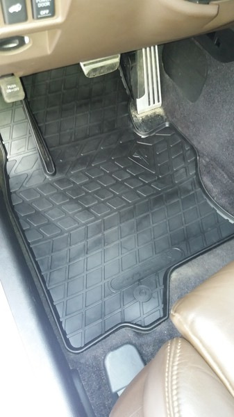 Гумові килимки (4 шт, Stingray Premium) 2